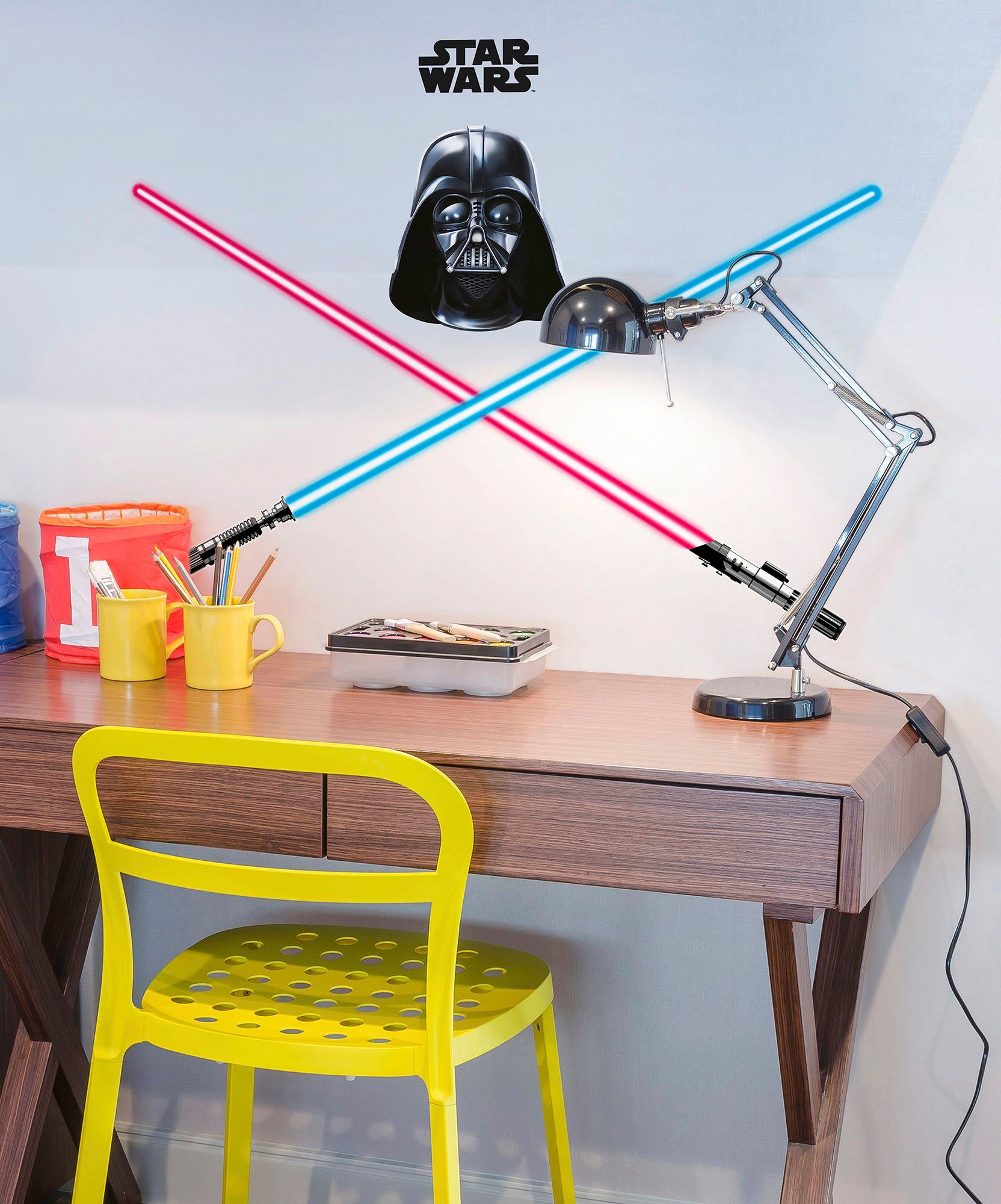 Komar Wandfolie Star Wars Darth Vader and Lightsaber - afm. 50 x 70 cm (8-delig)