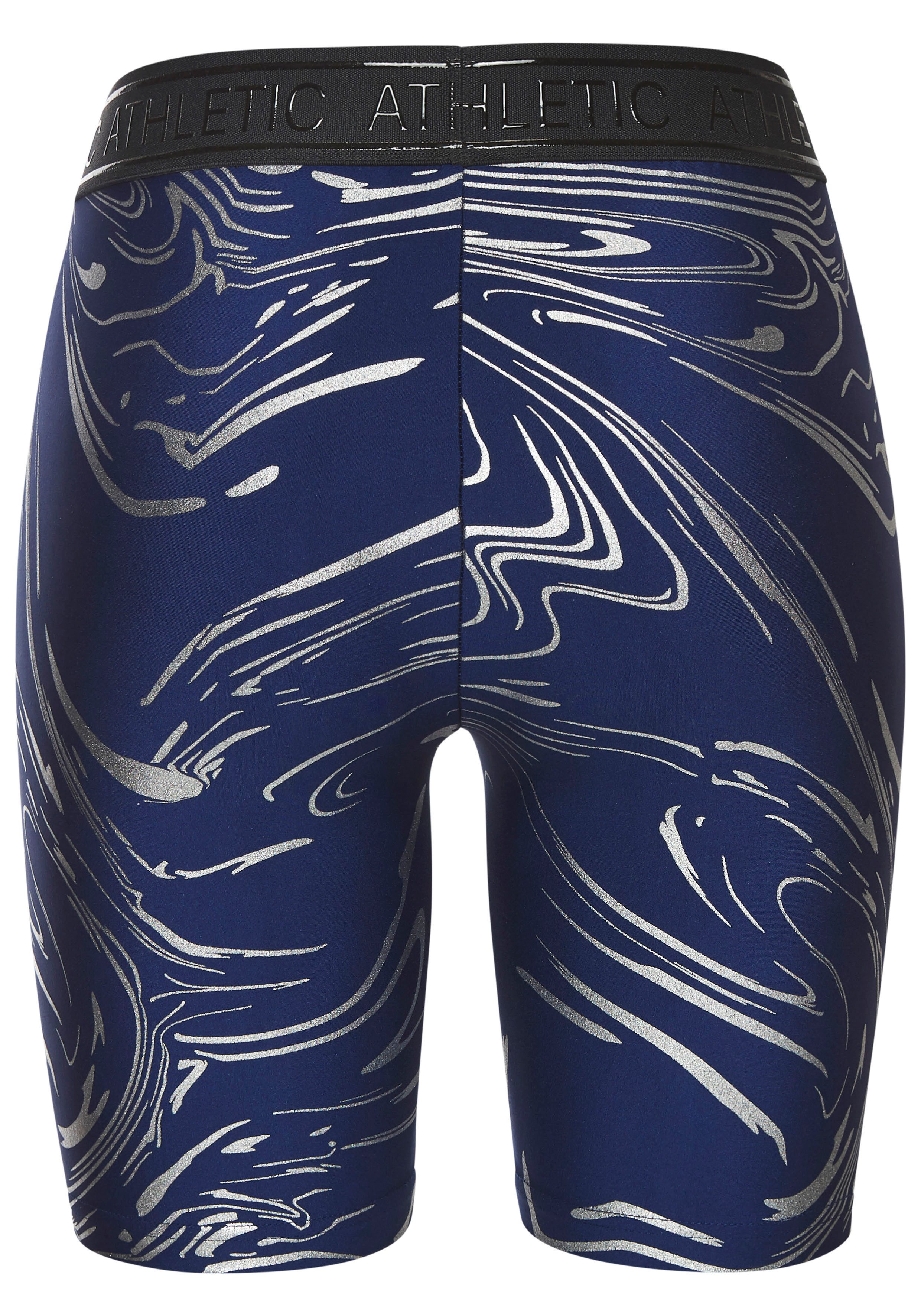 active by Lascana Functionele short FIETSBROEKJE met glanzende 3d-opdruk in de taille