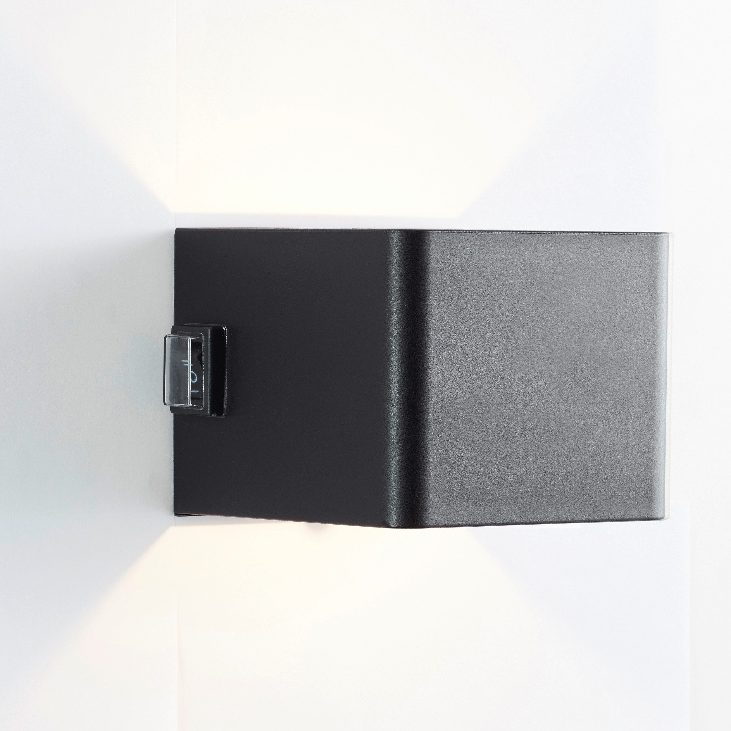 Brilliant Leuchten Wandlamp voor buiten Iseo - draagbare acculamp incl. magnetische plaat Accu, 300 lm, 3000 K, USB, zwart, mobiele buitenlamp, wandlamp (1 stuk)