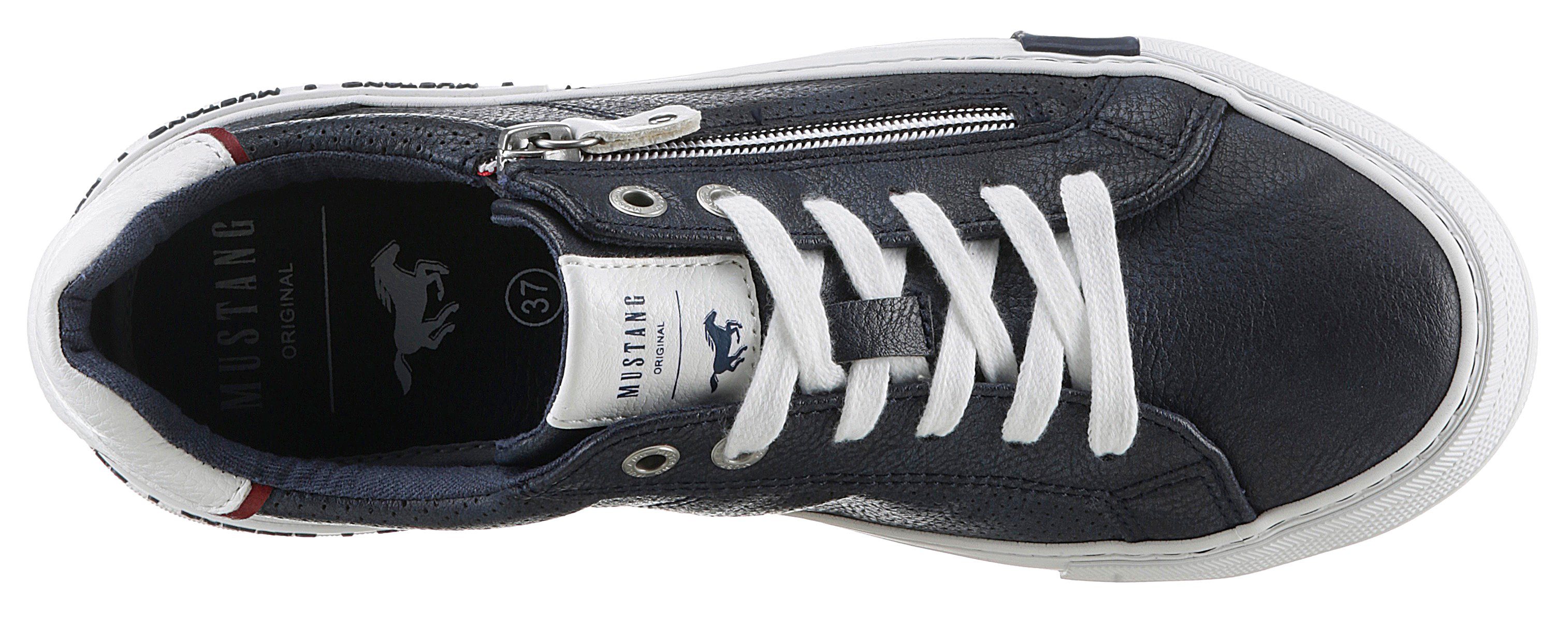 Mustang Shoes Sneakers zachte schachtvering, vrijetijdsschoen, lage schoen, veterschoen