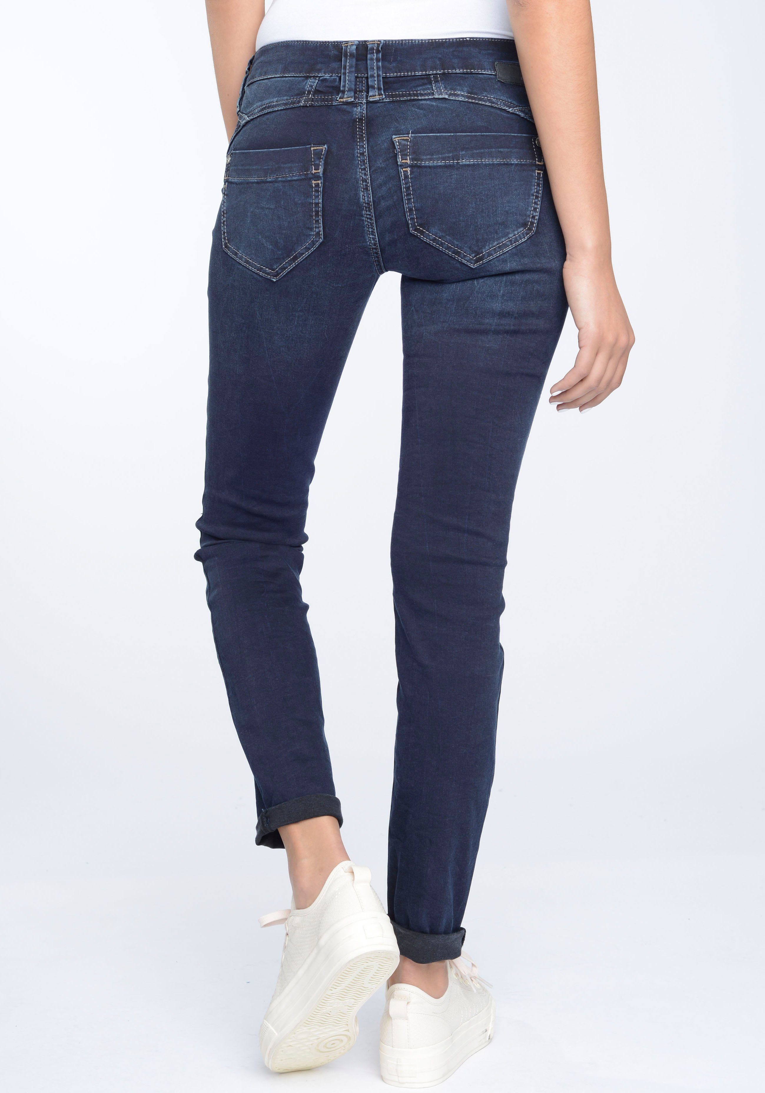 GANG Skinny fit jeans 94NENA in authentieke used wassing