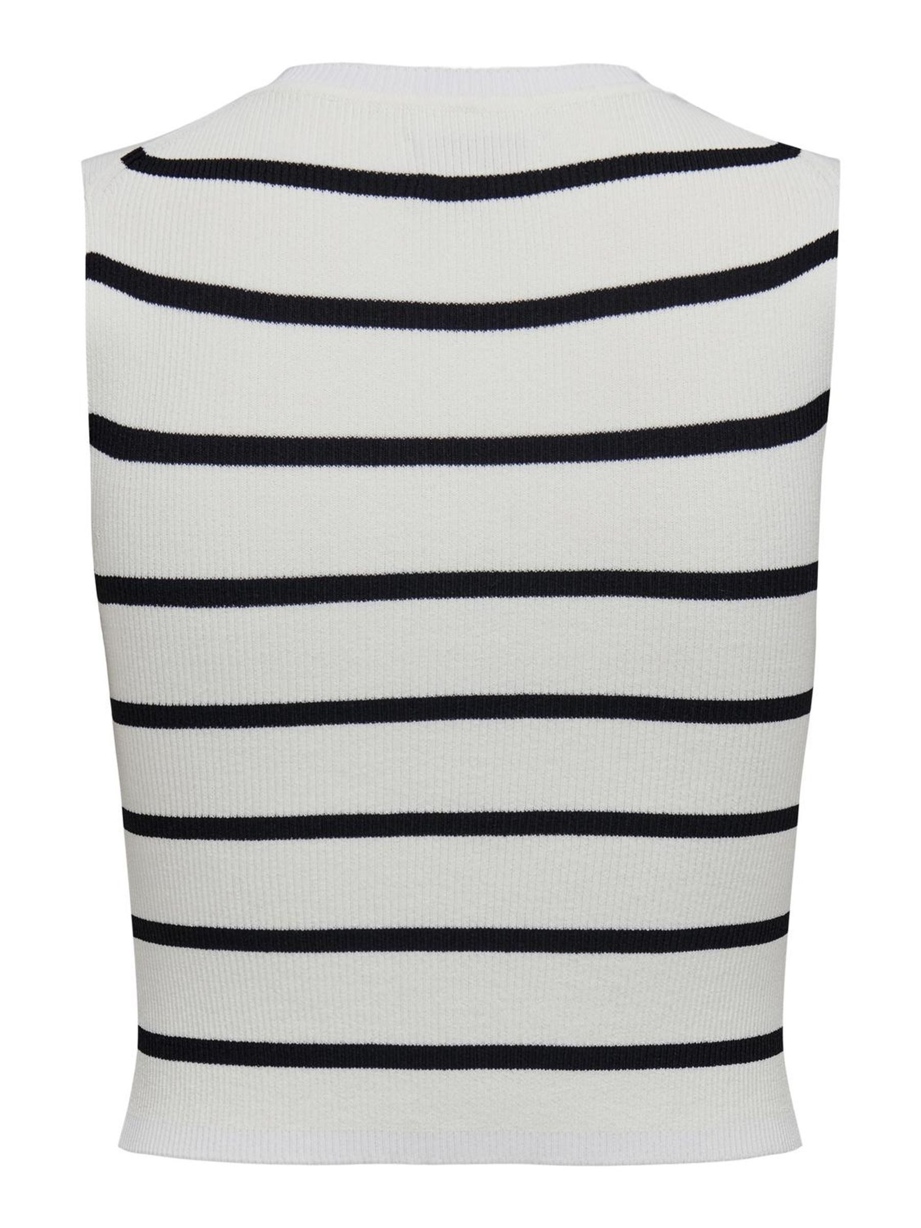 Only Gebreide top ONLMAJLI S/L TOP KNT NOOS