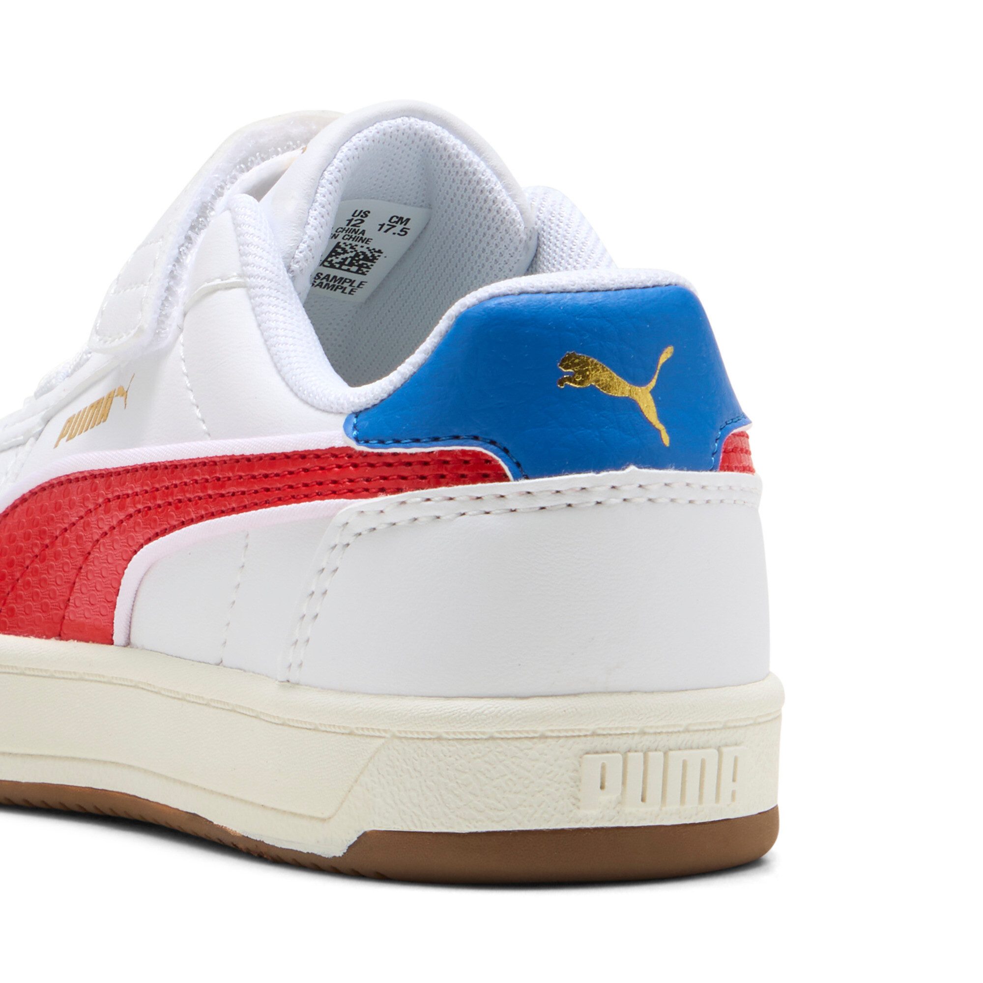 PUMA Sneakers