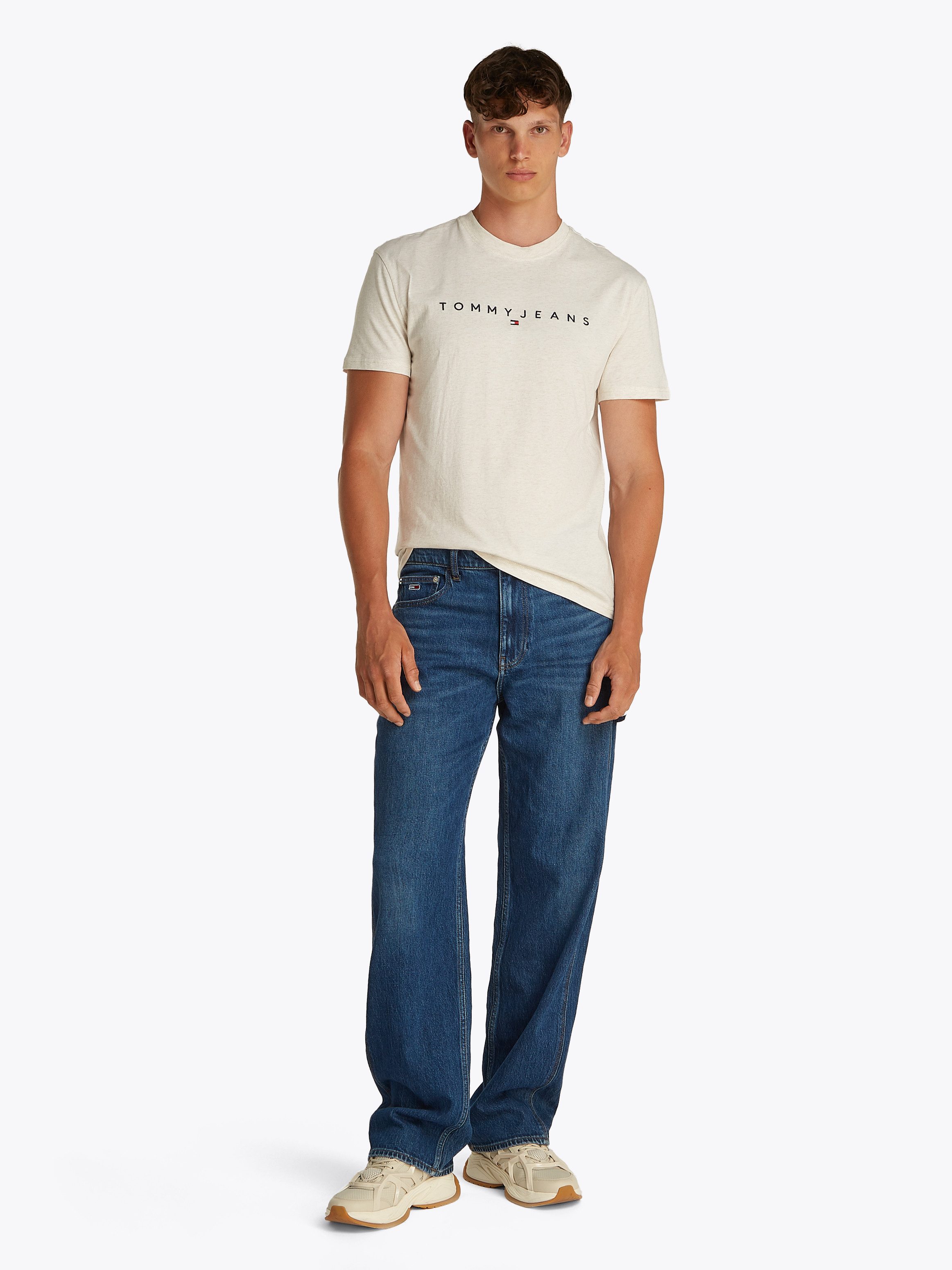 Tommy Jeans Plus Shirt met ronde hals TJM REG LINEAR LOGO TEE EXT in grote maten, logoprint en borduring