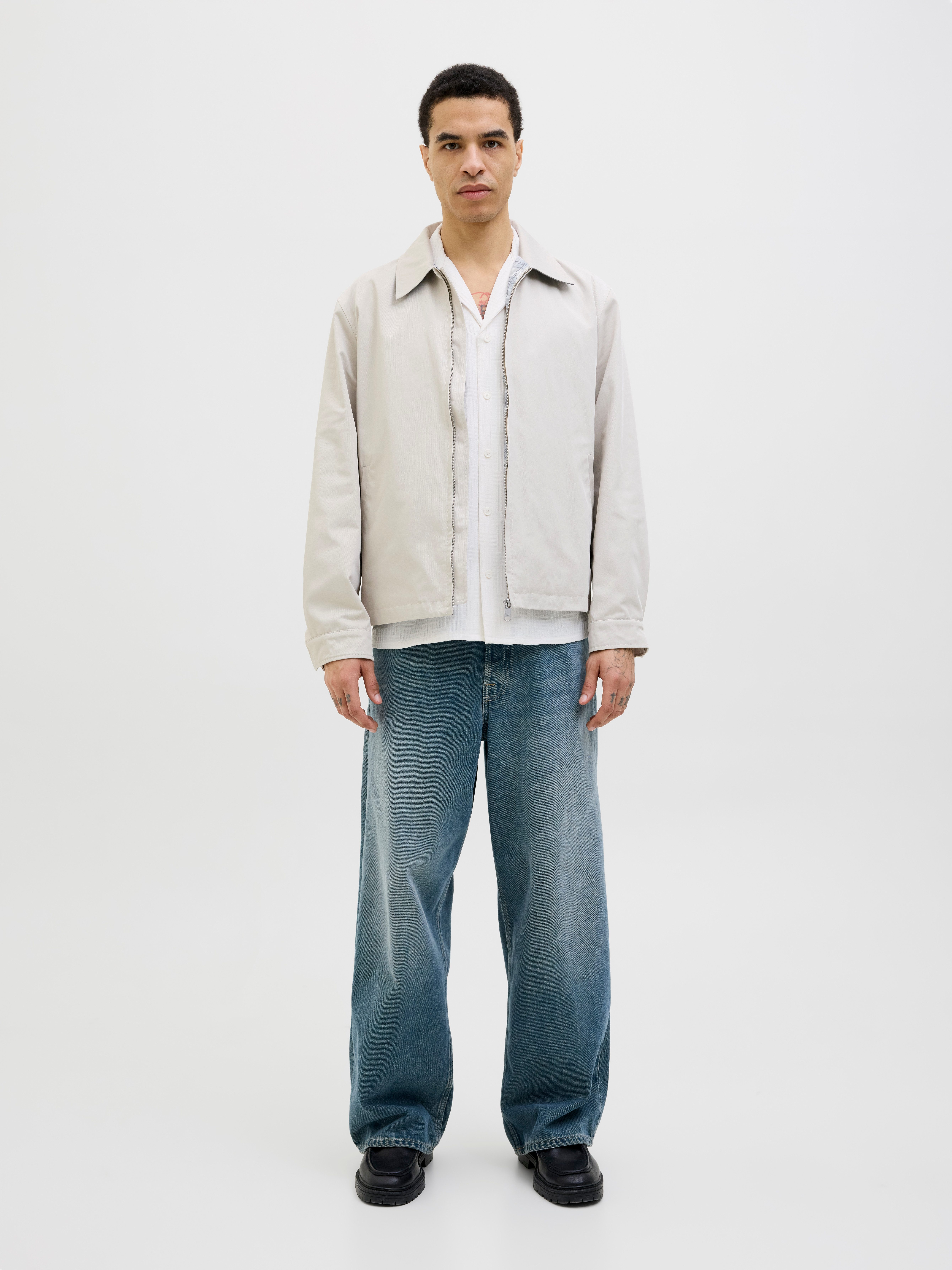 Jack & Jones Overhemd met korte mouwen JJEMATTEO RESORT SHIRT SS SN