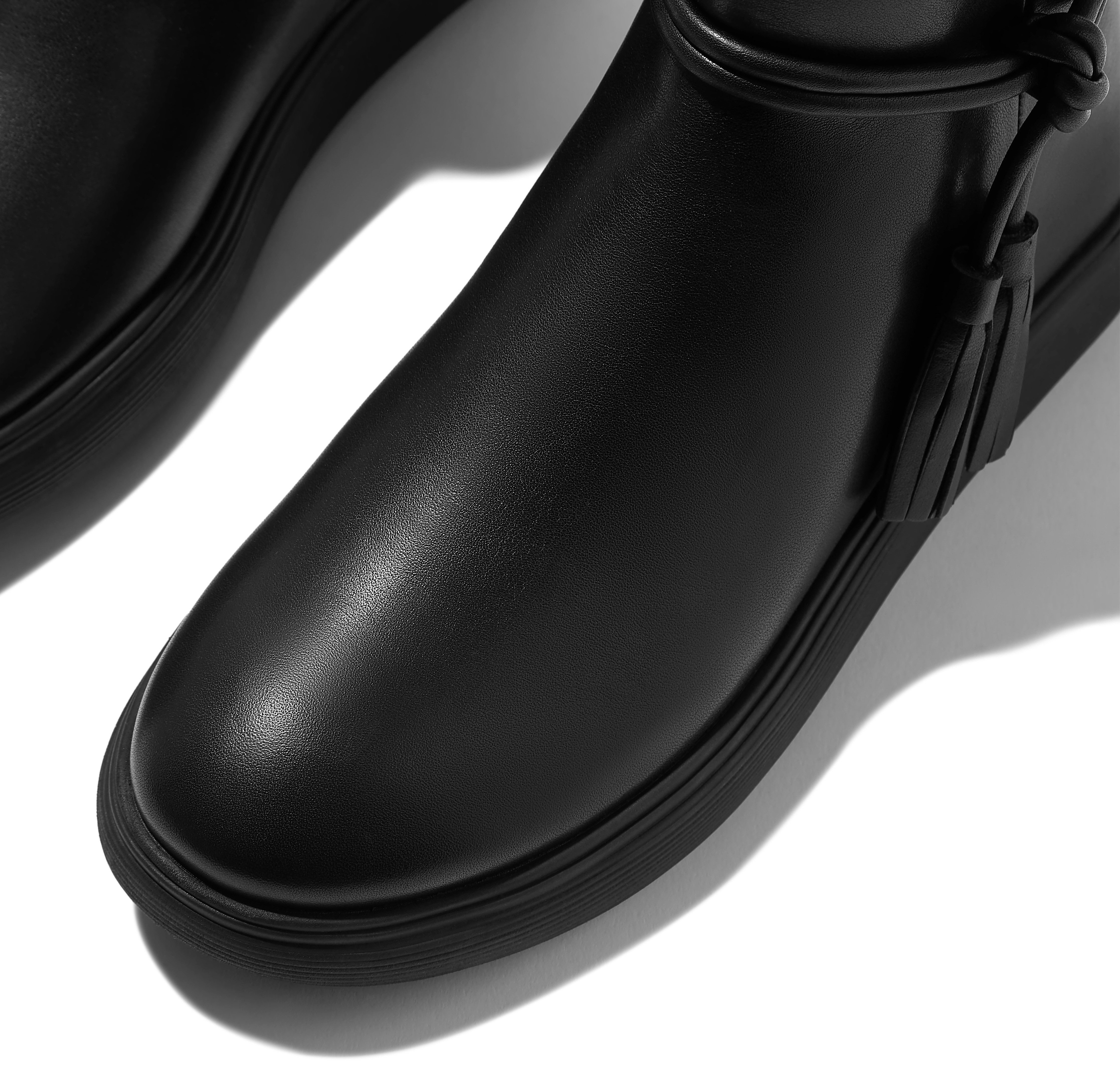 Fitflop Plateaulaarsjes IQ-COMFF TASSEL Boots, chunky boots met plateauzool