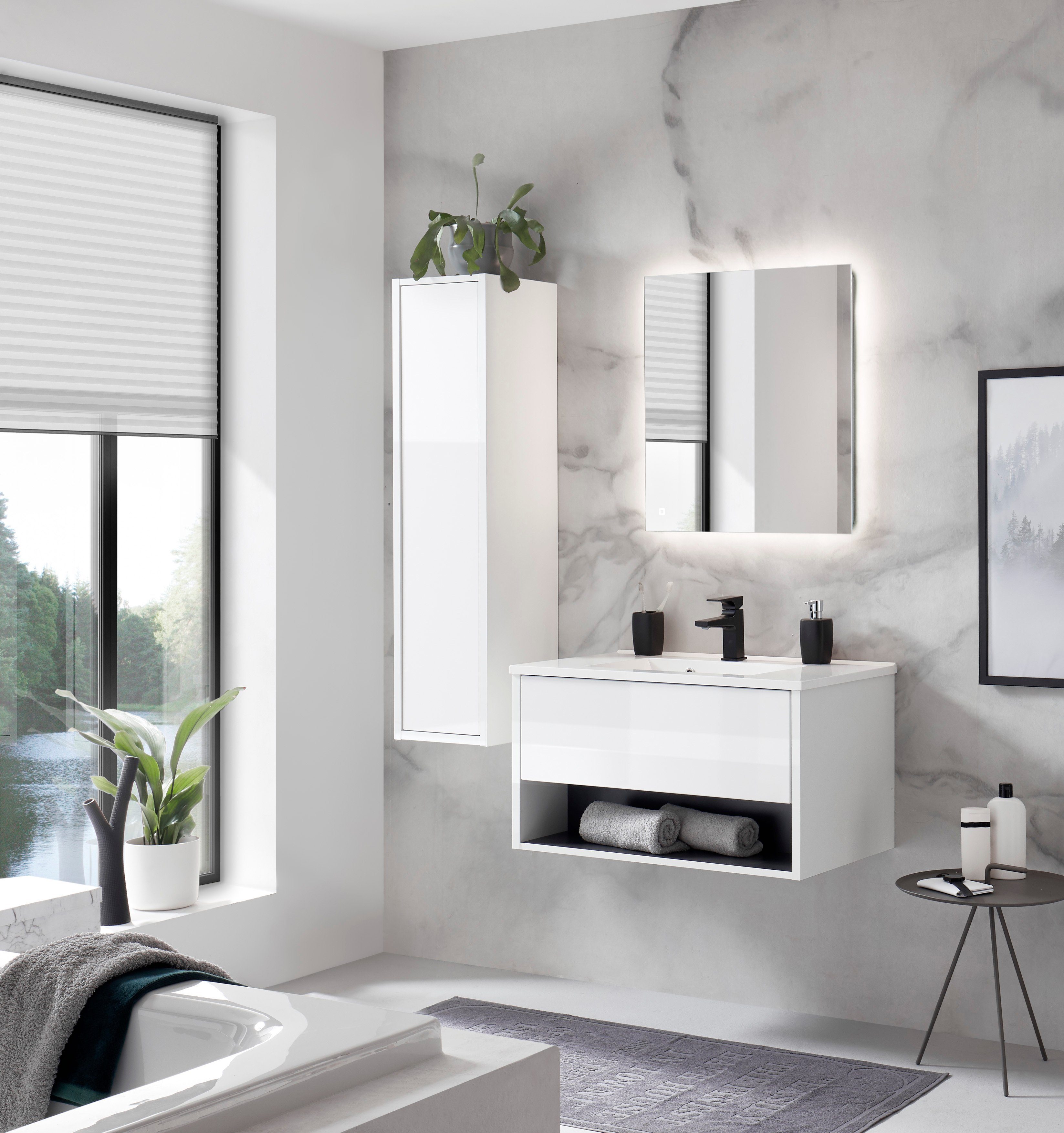 Places of Style Badkamerserie Studio Line, bad in modern ontwerp, 3-delig badkamer Kast, wastafel en spiegel, in twee kleuren beschikbaar, opbergruimte (3-delig)