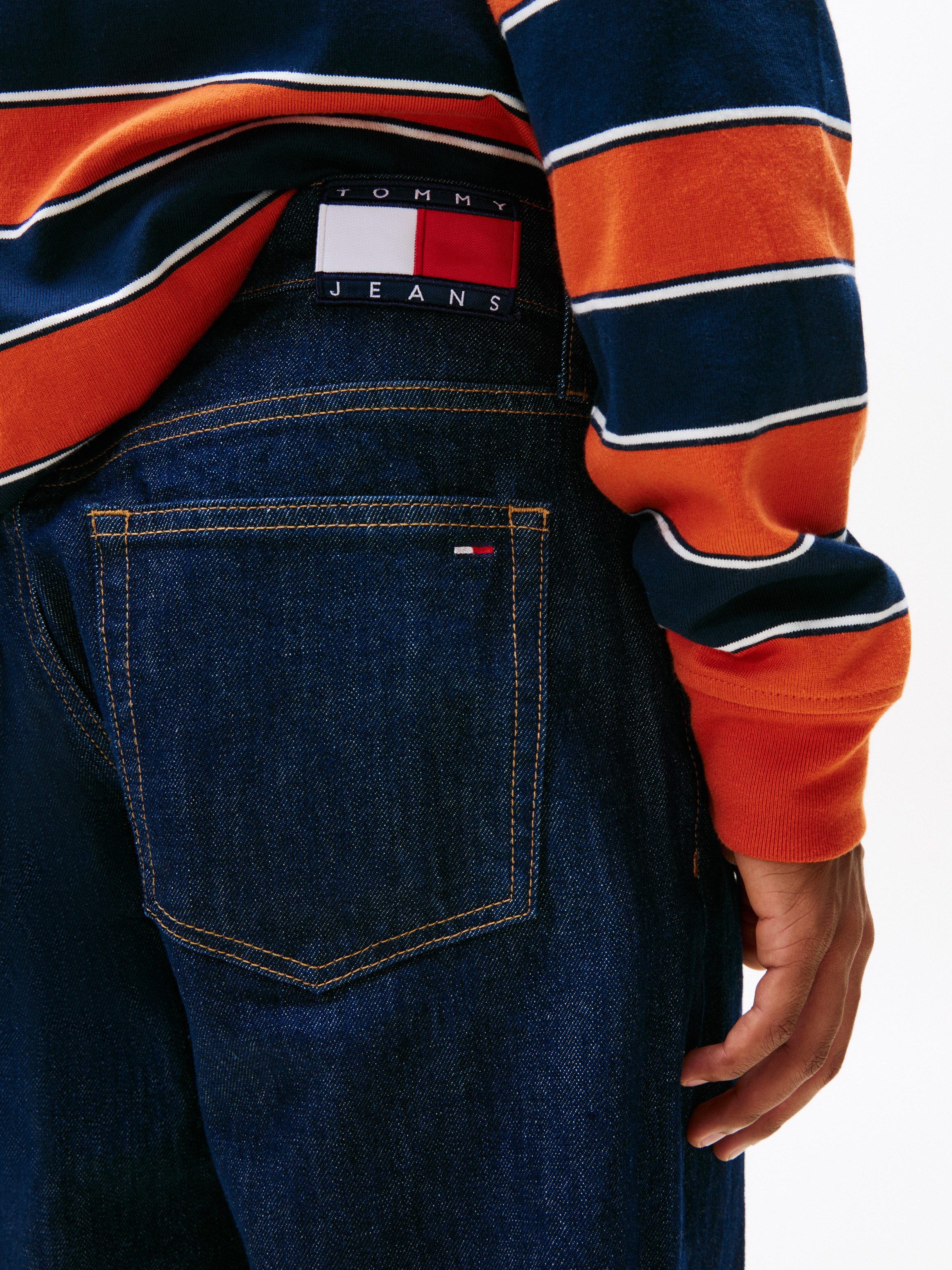 TOMMY JEANS 5-pocket jeans Sonny Regular Tapered met stijlvolle wassing