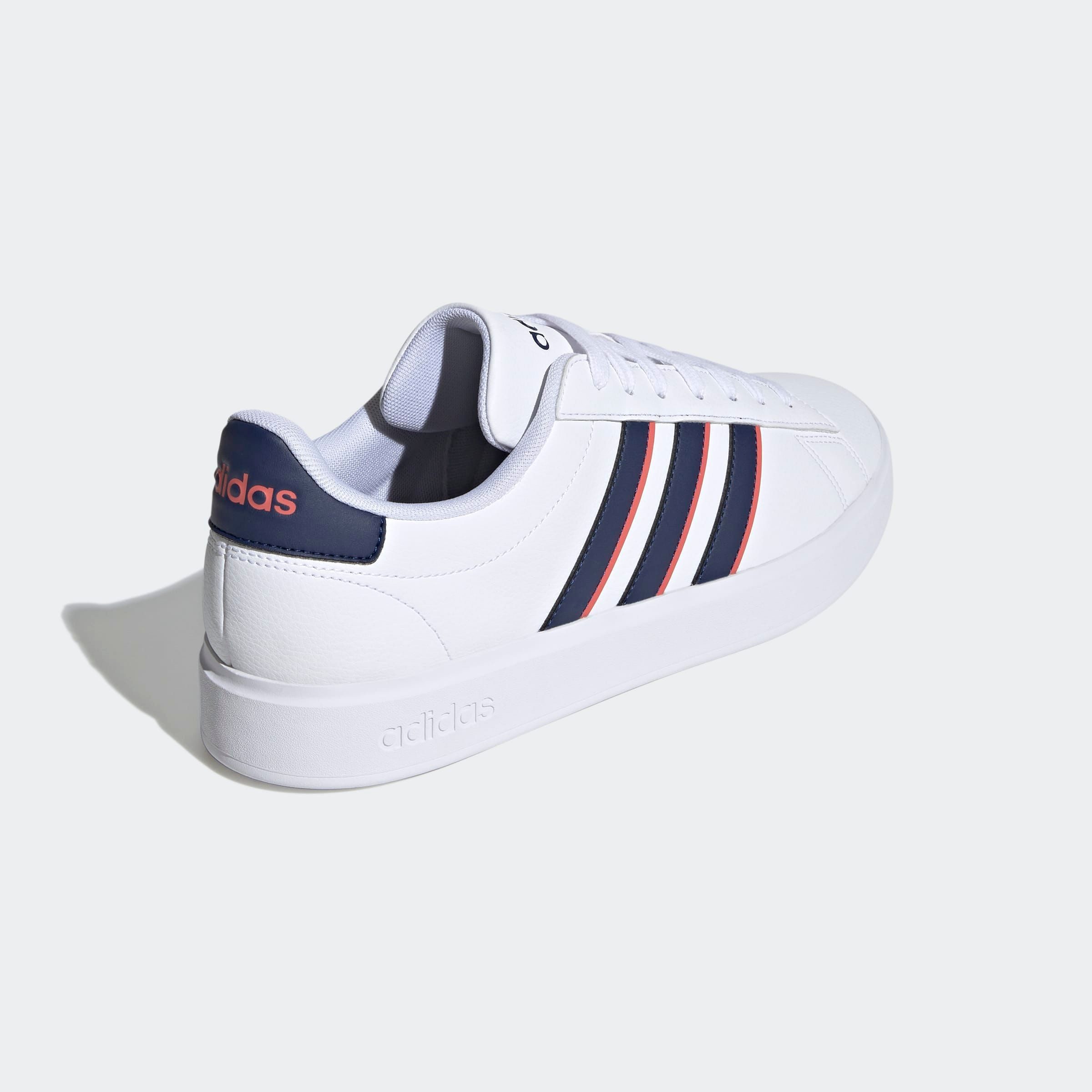 adidas Sportswear Sneakers GRAND COURT CLOUDFOAM COMFORT Design geïnspireerd op de adidas Superstar