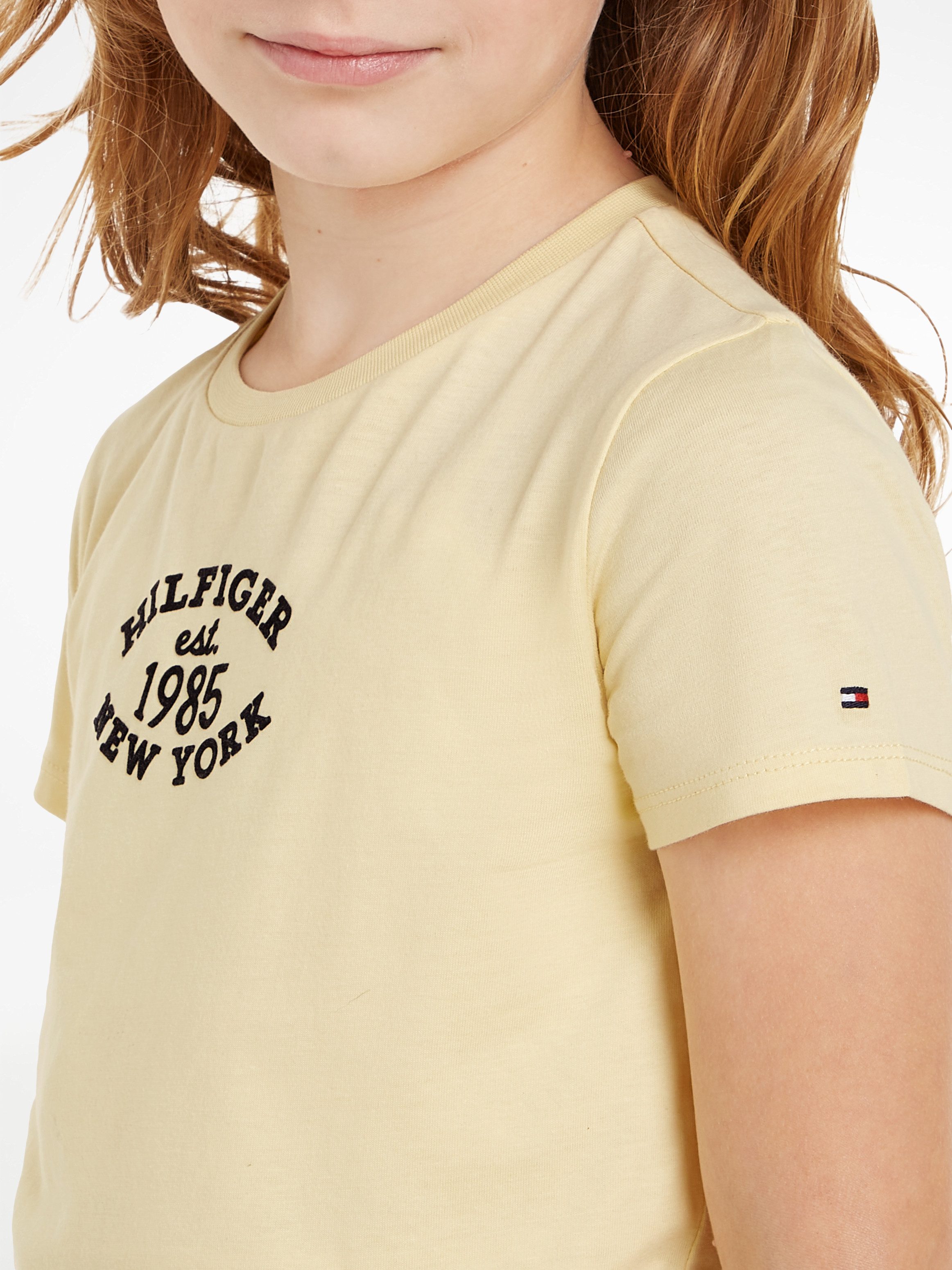 Tommy Hilfiger T-shirt MONOTYPE FLOCK Kinderen tot 16 jaar met logostiksel