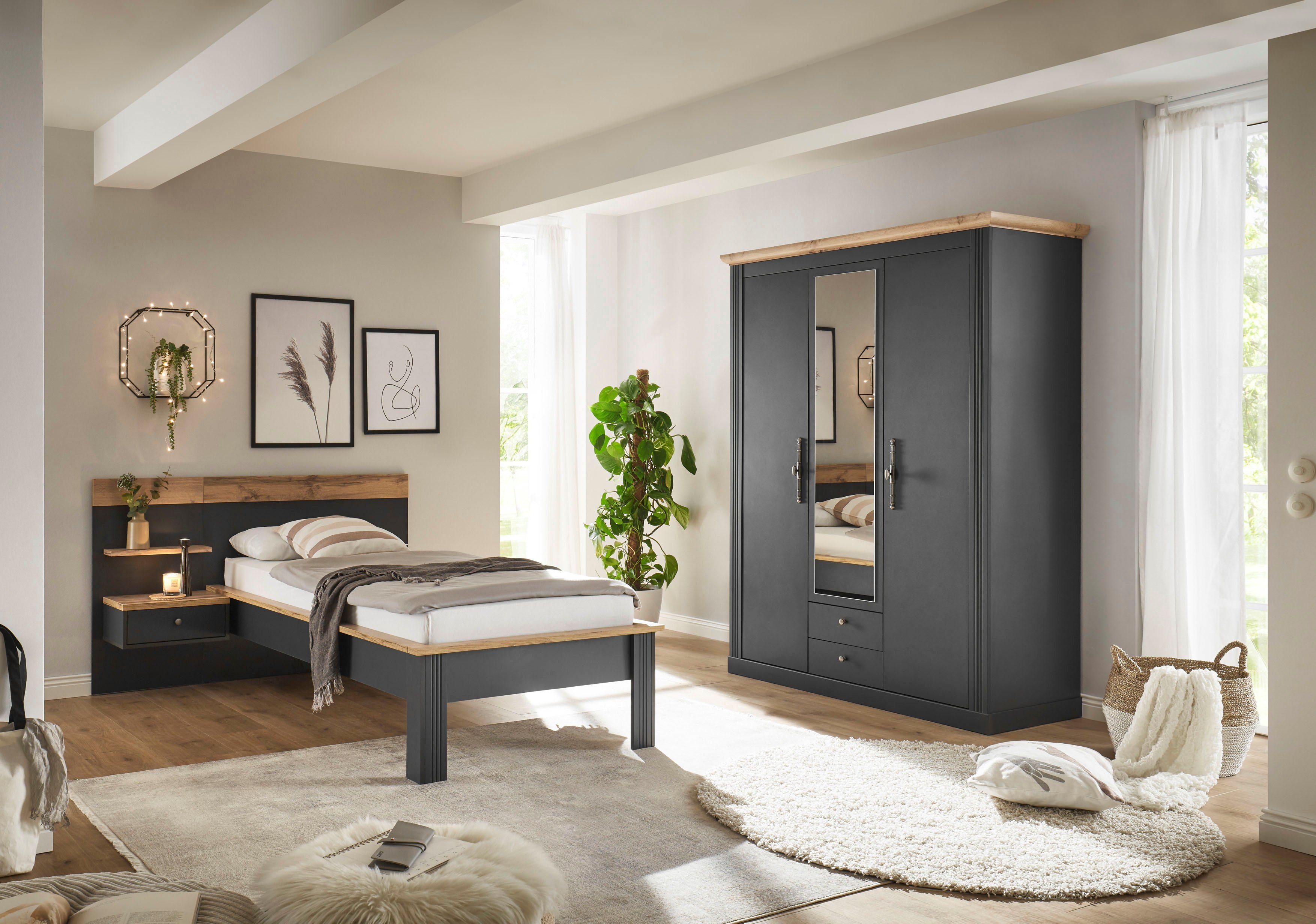 Home affaire Slaapkamerserie Westminster bevat 1 bed, kledingkast 3-deurs en 1 wandpaneel