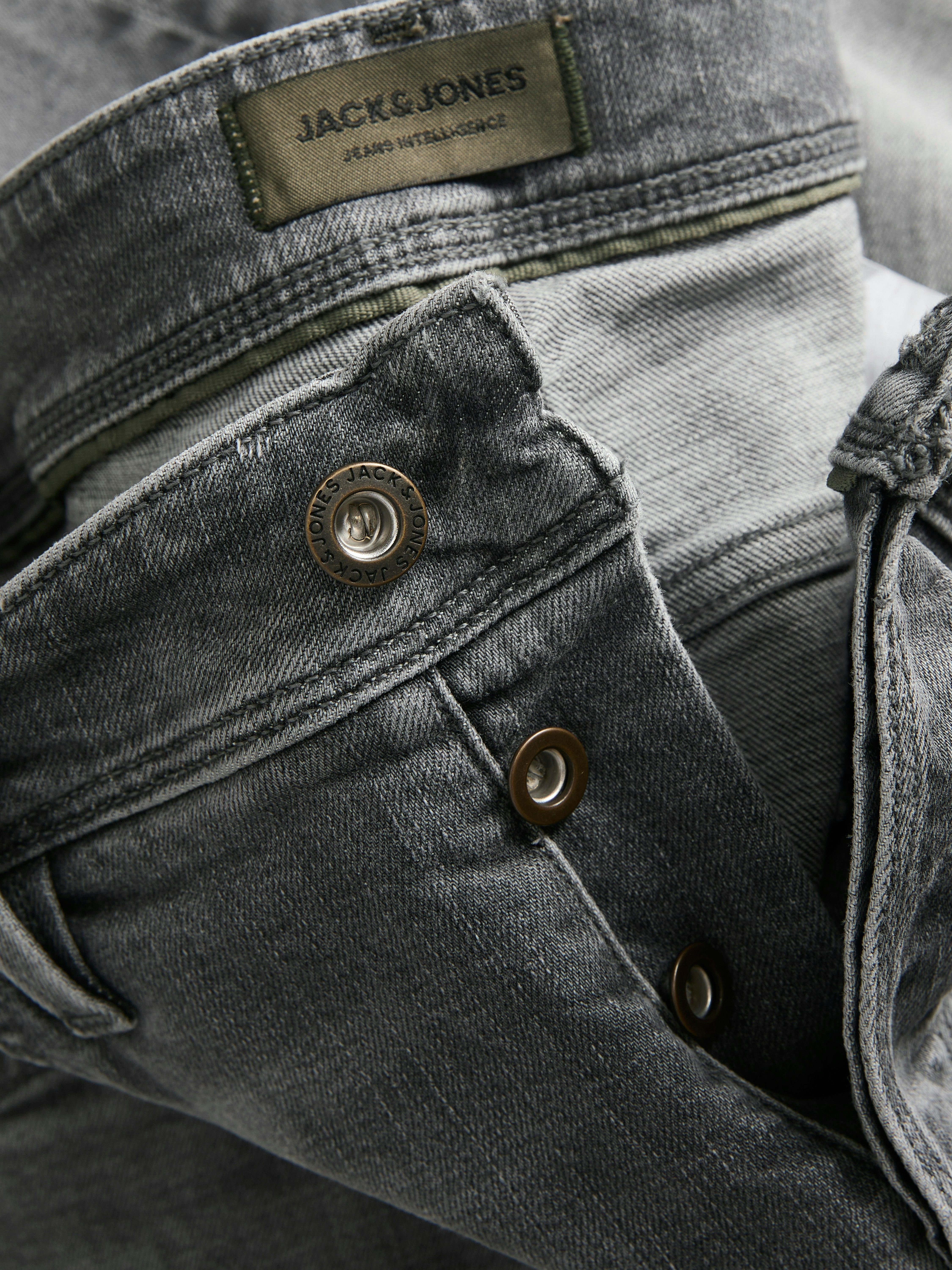 Jack & Jones Comfort fit jeans JJIMIKE JJFOX CB 08