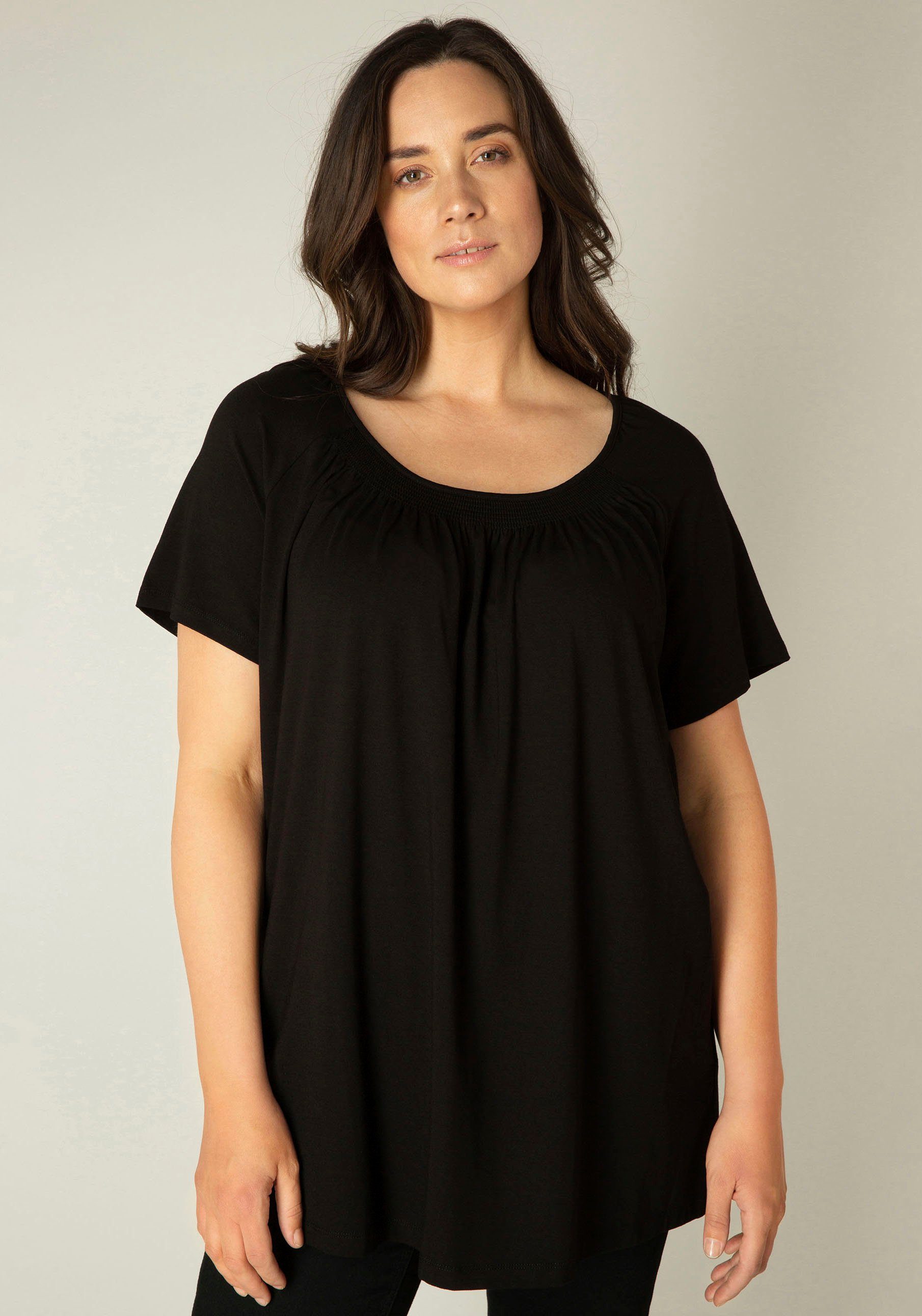 Base Level Curvy T-shirt Yokia In vormvaste katoenmix-kwaliteit