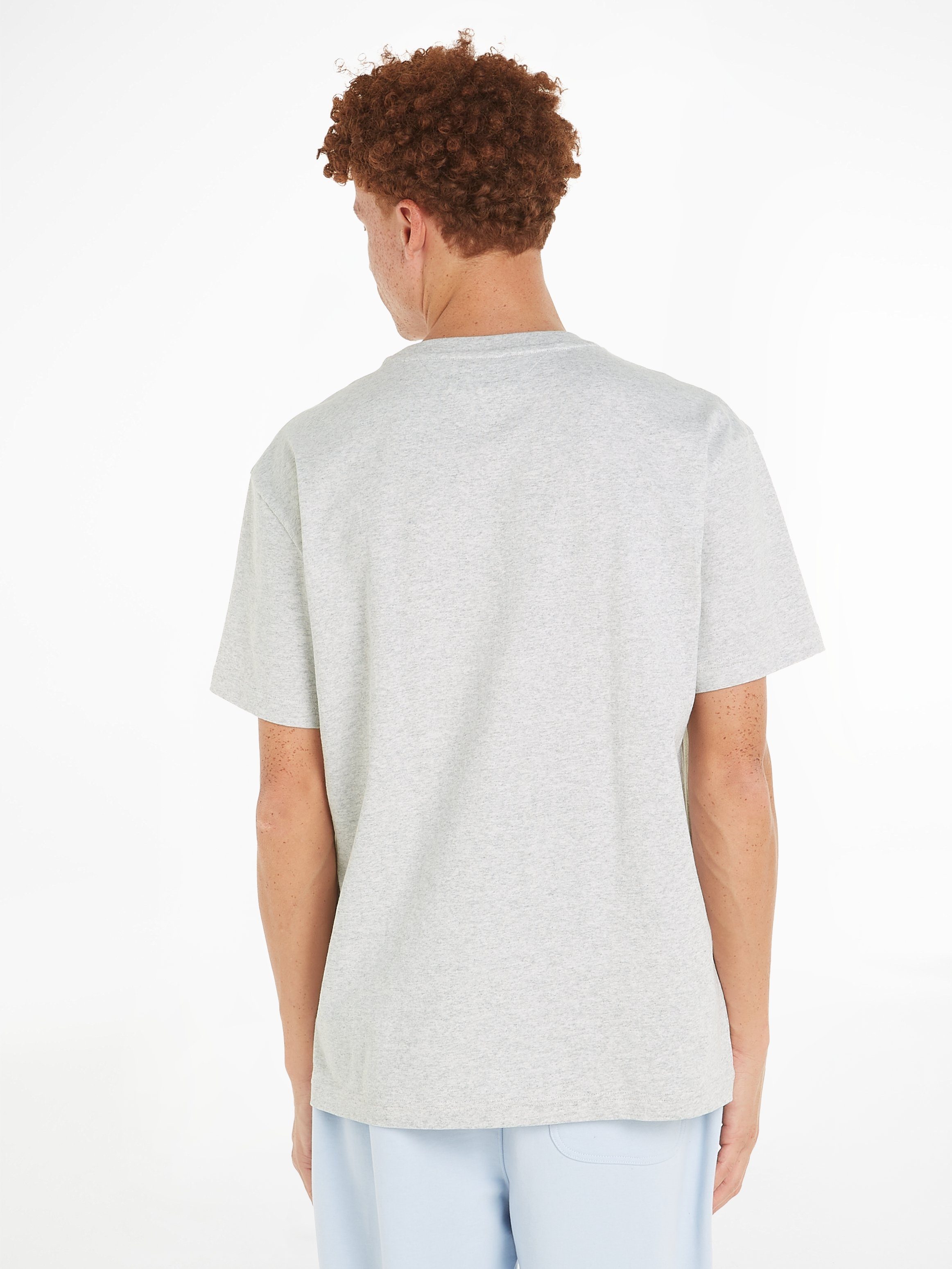 TOMMY JEANS T-shirt TJM REG SIGNATURE TEE EXT met geborduurd handtekening-logo
