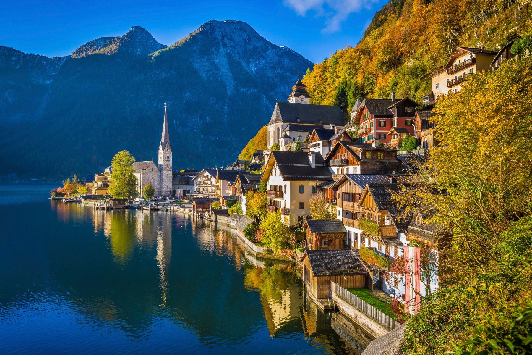 Papermoon Fotobehang Hallstatt Mountain Village