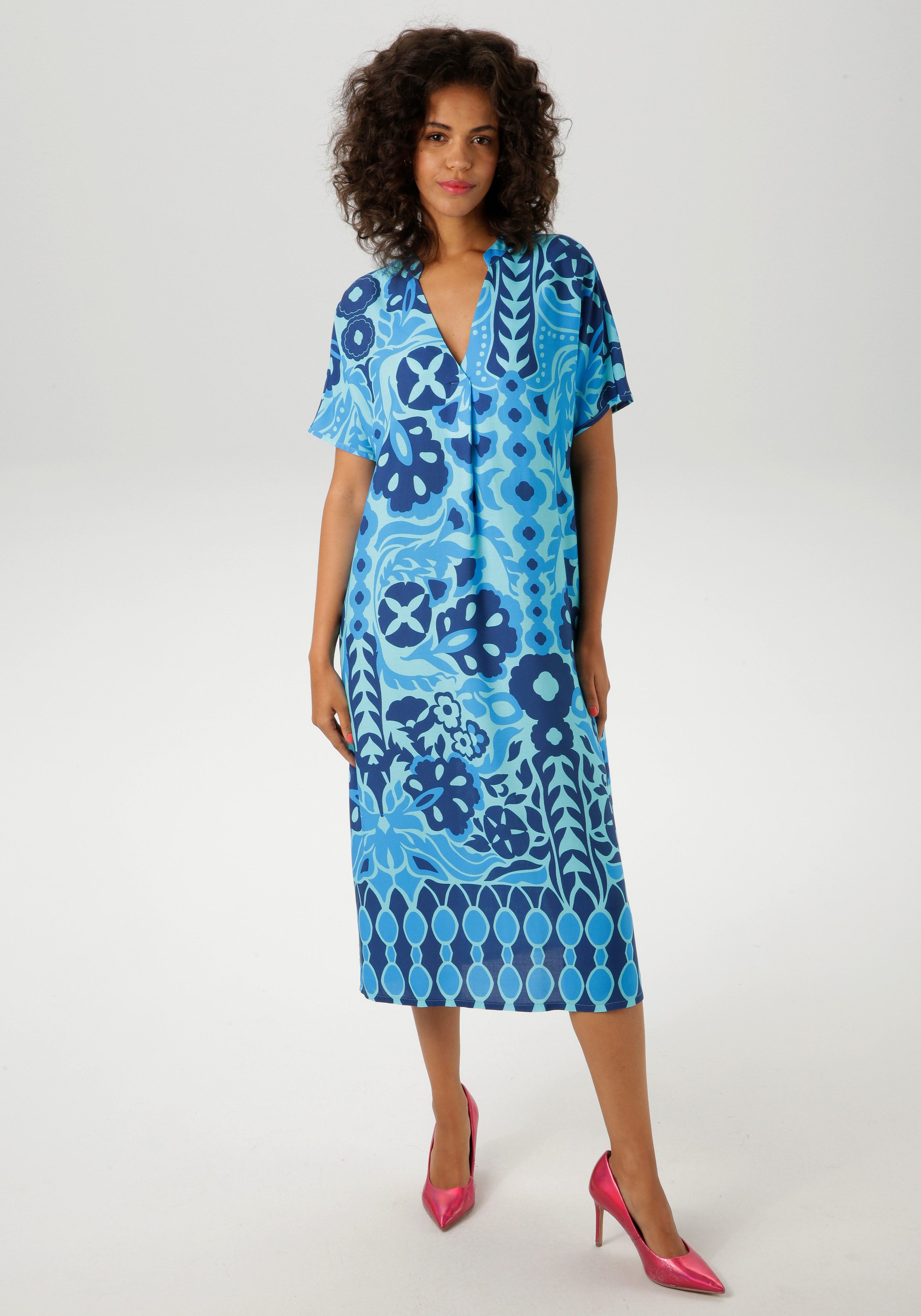 Aniston CASUAL Zomerjurk met extravagante, grafische print - nieuwe collectie