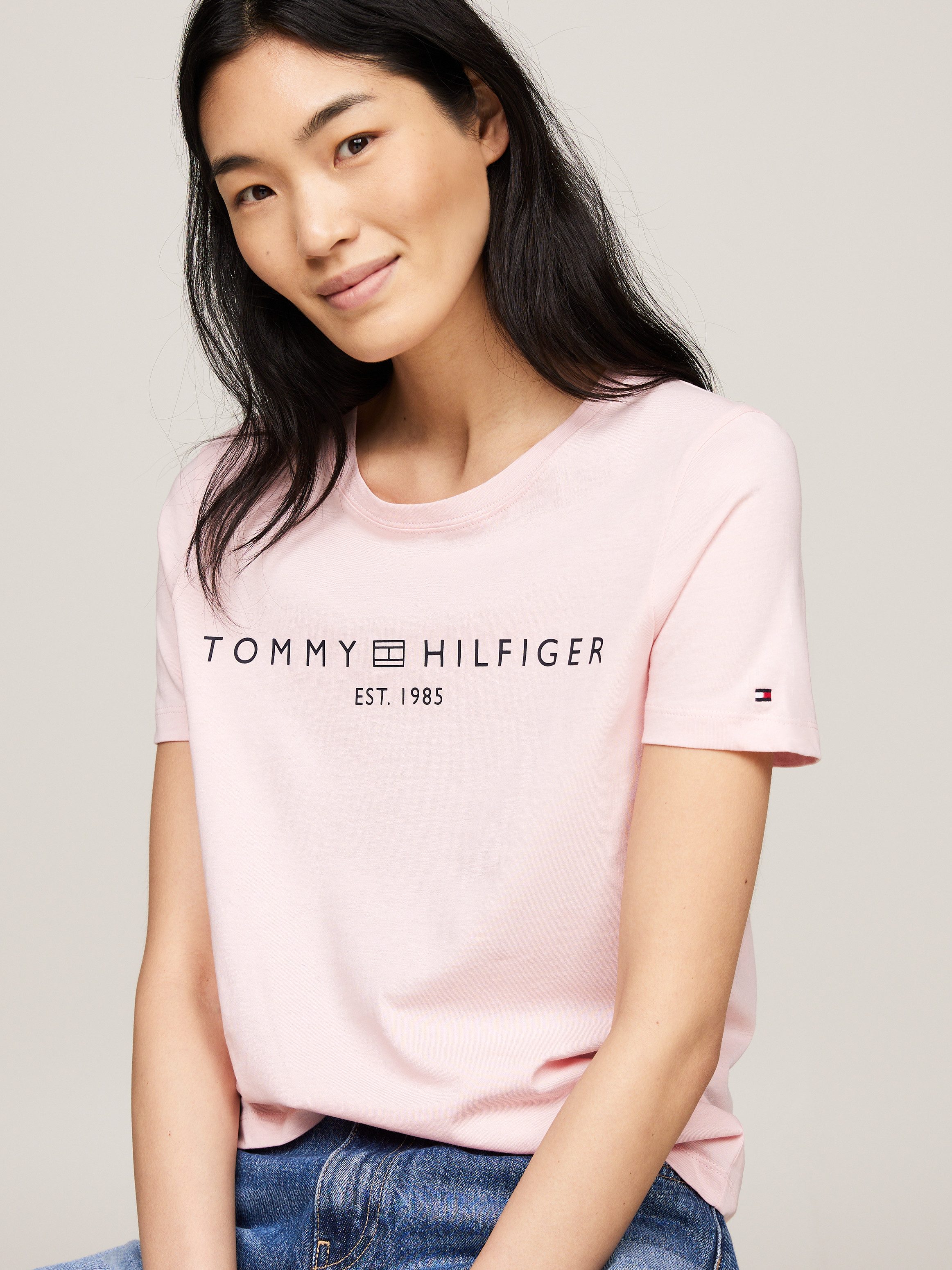 Tommy Hilfiger T-shirt REG CORP LOGO C-NK SS met een logo-opschrift