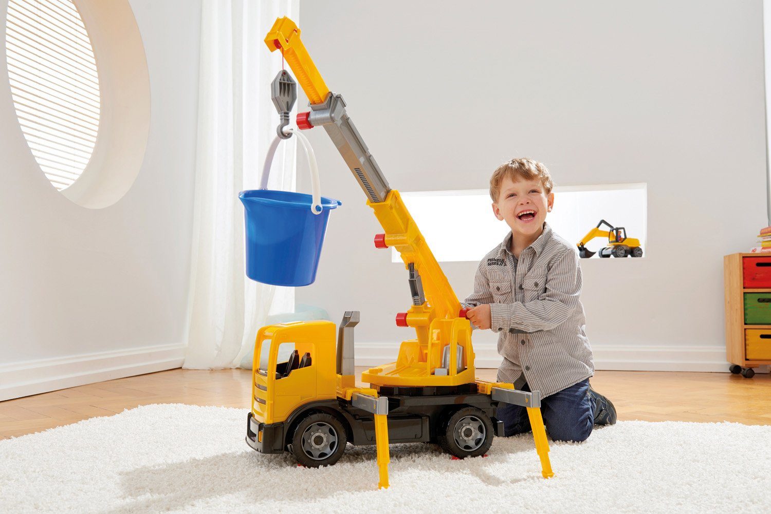Lena® Speelgoed-ambulance Giga Trucks, geel-zwart