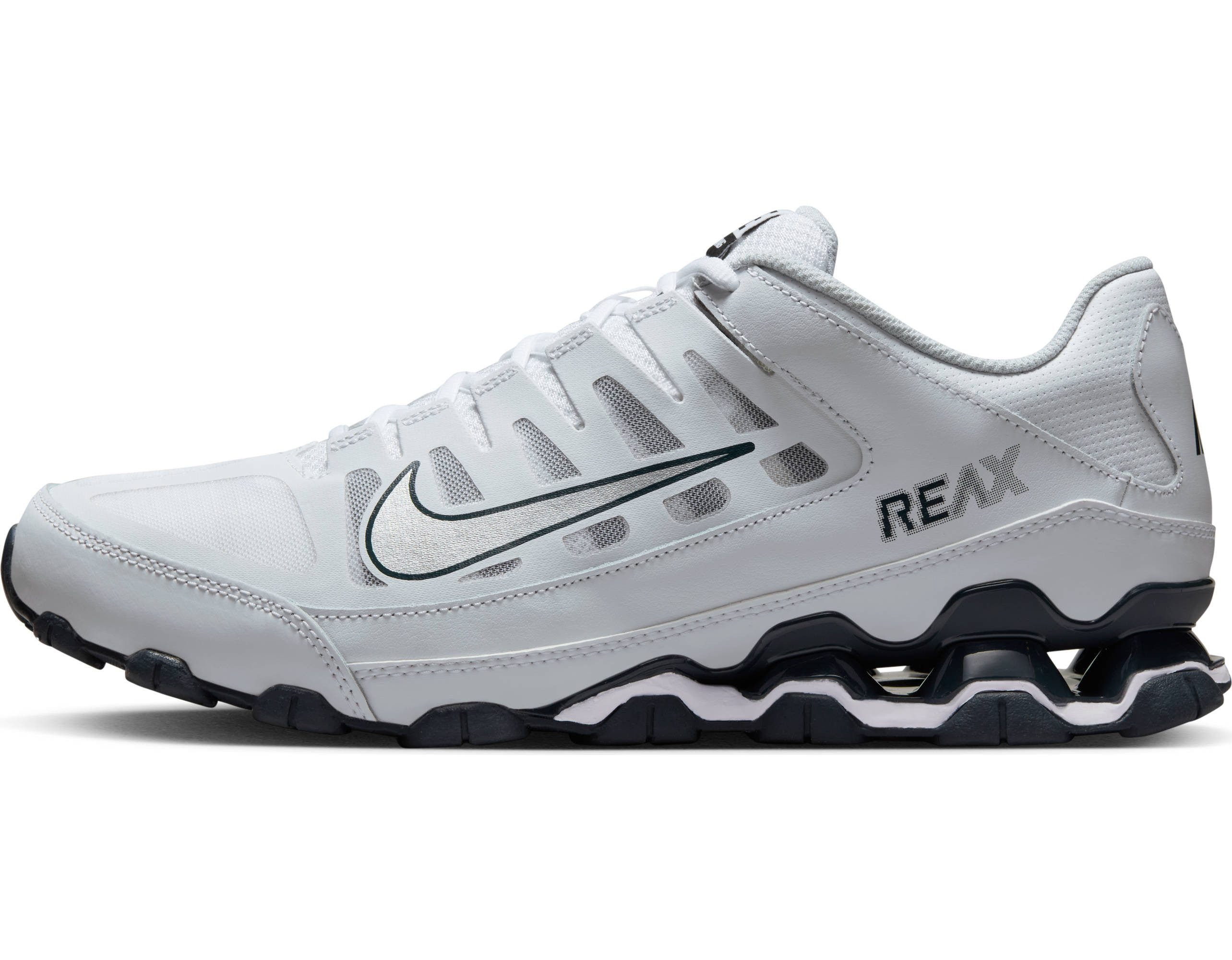 Nike Trainingsschoenen REAX 8 TR MESH