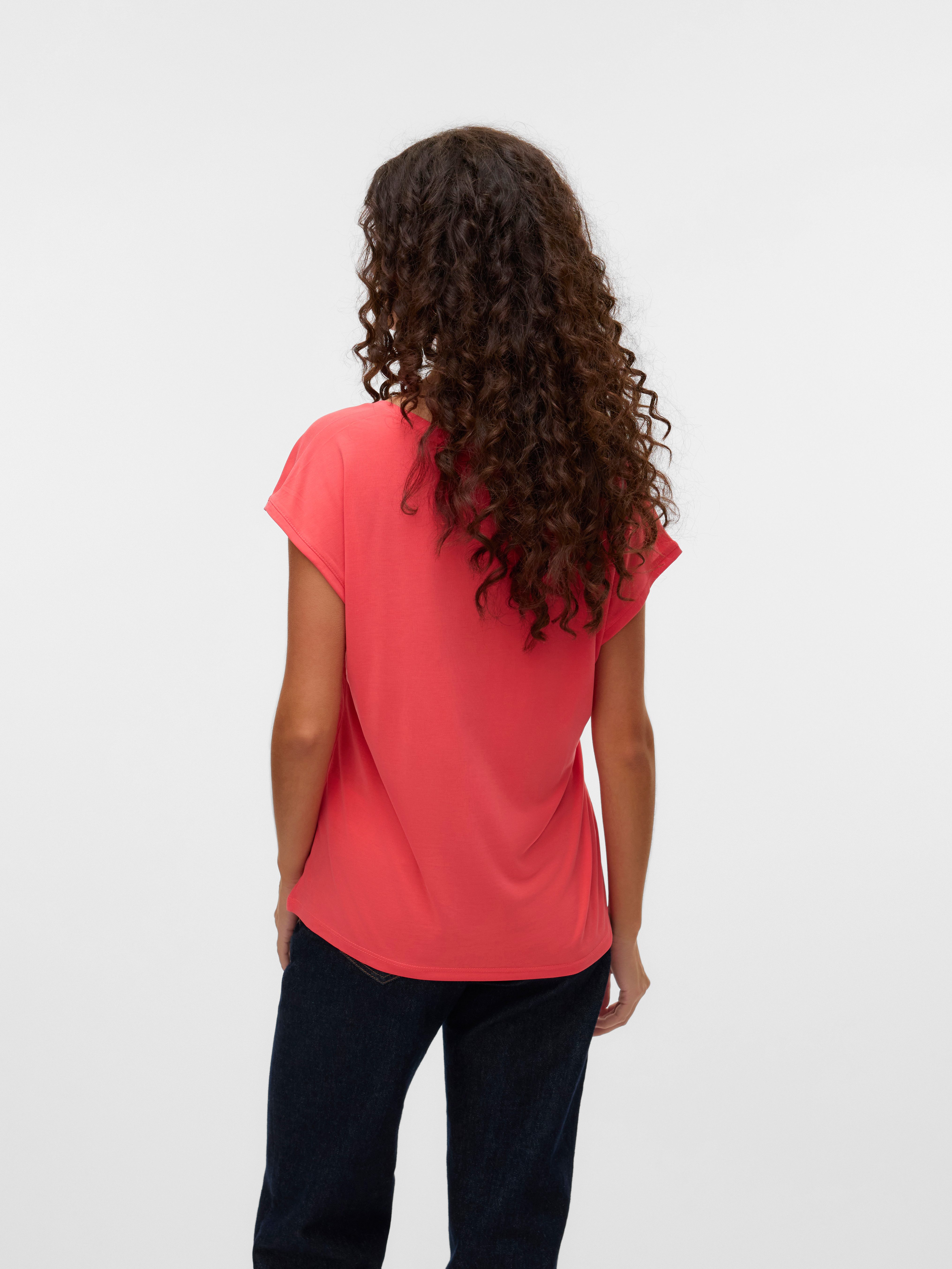 Vero Moda Shirt met V-hals VMFILLI SS V-NECK TEE GA NOOS in een materialenmix met tencel™ modal