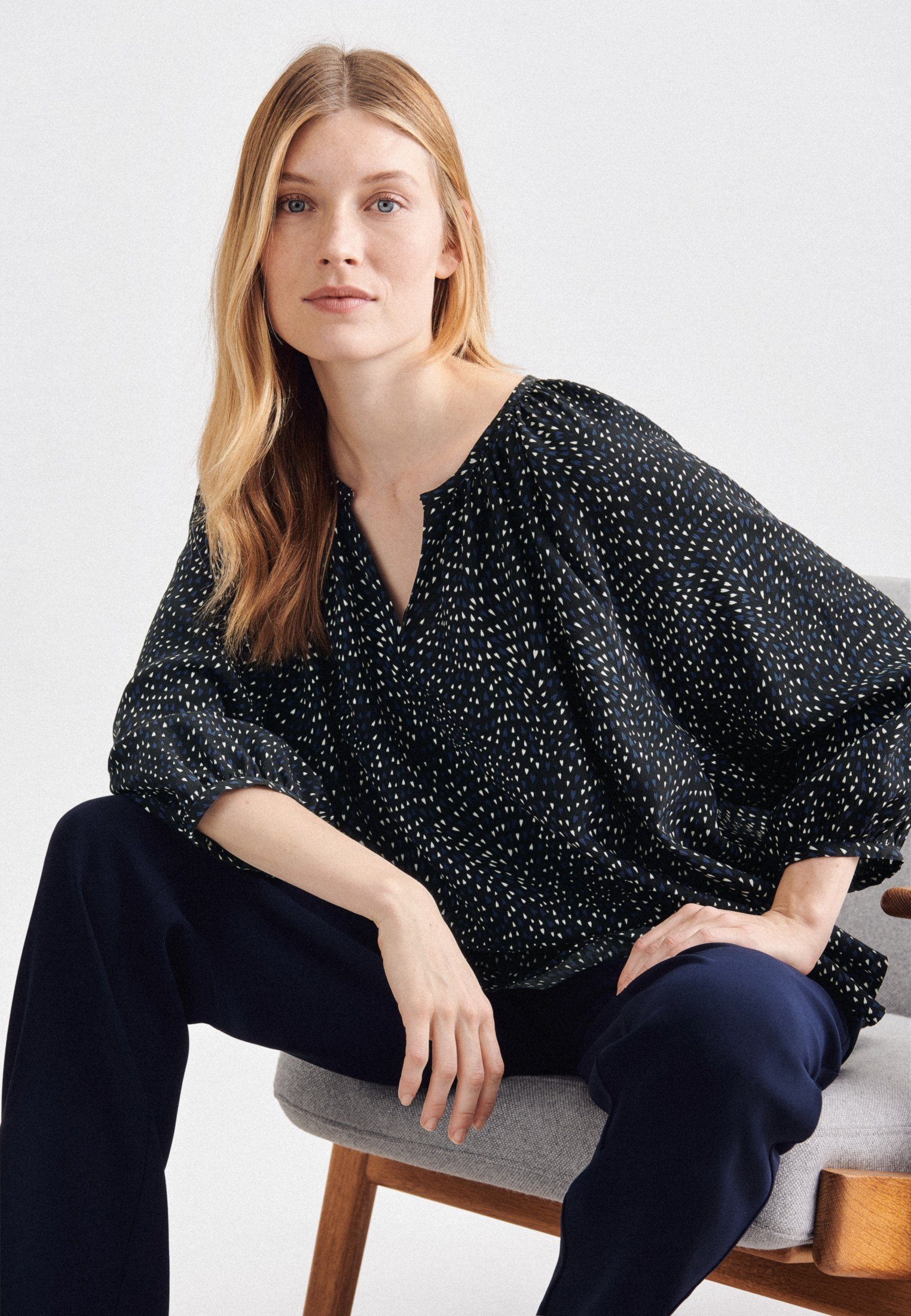 seidensticker Shirtblouse Zwarte roos 3/4-mouwen ronde hals print