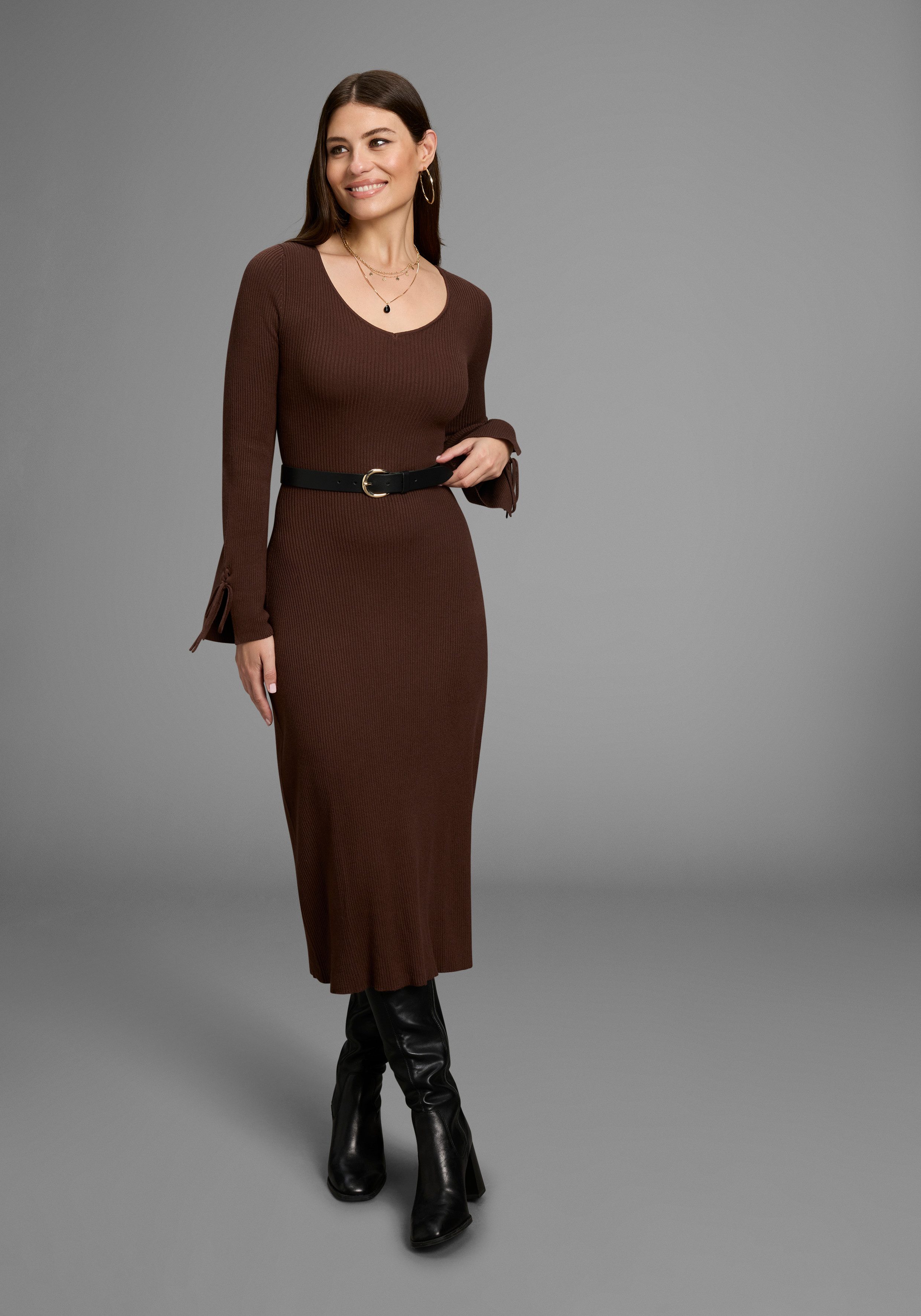 Bruno Banani Gebreide jurk met bijzonder mouwdetail
