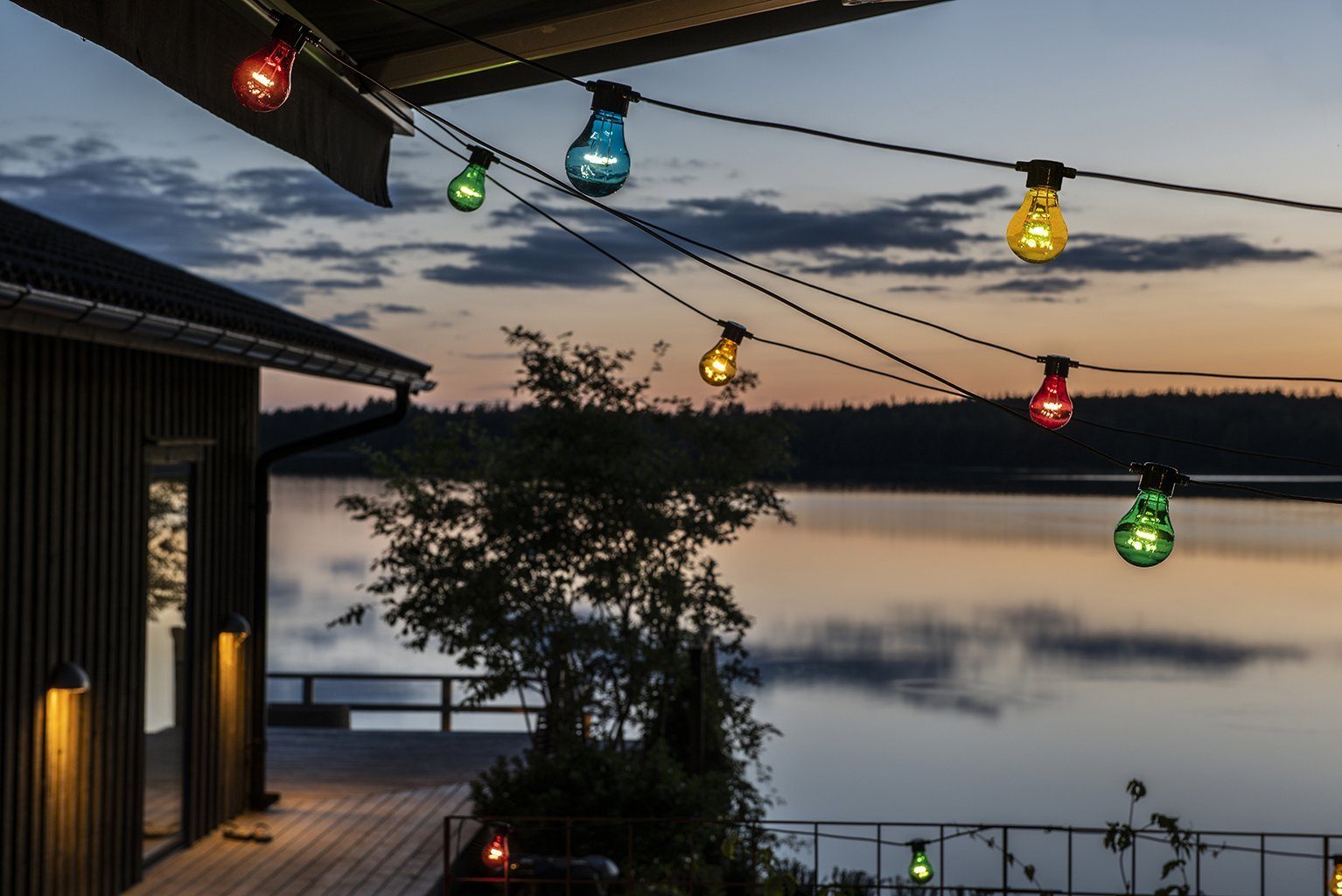 KONSTSMIDE Led-lichtsnoer kleurig, 10 gekleurde lampen / 80 warmwitte diodes