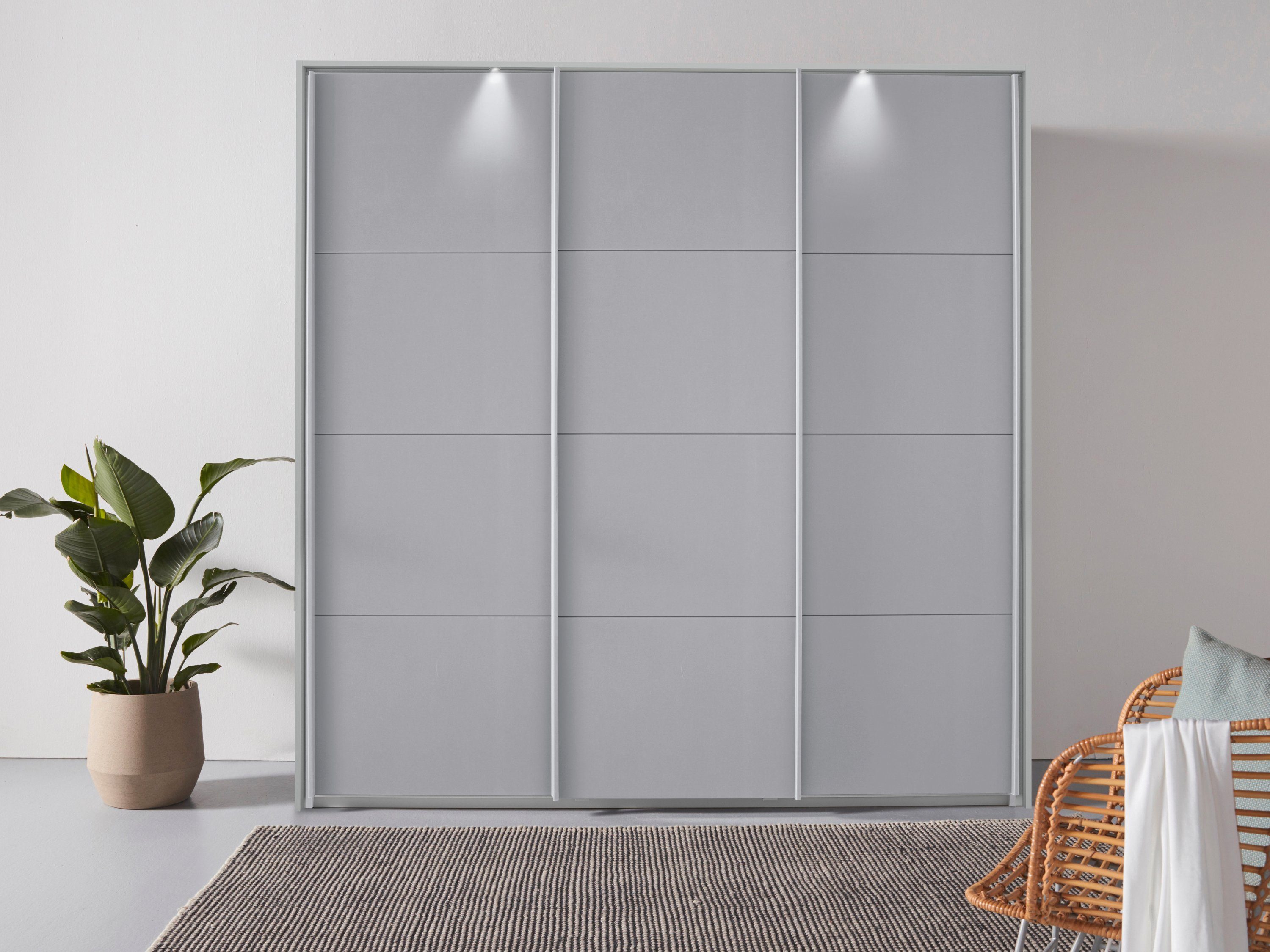 rauch Zweefdeurkast Oteli incl. passe-partout optioneel met verlichting