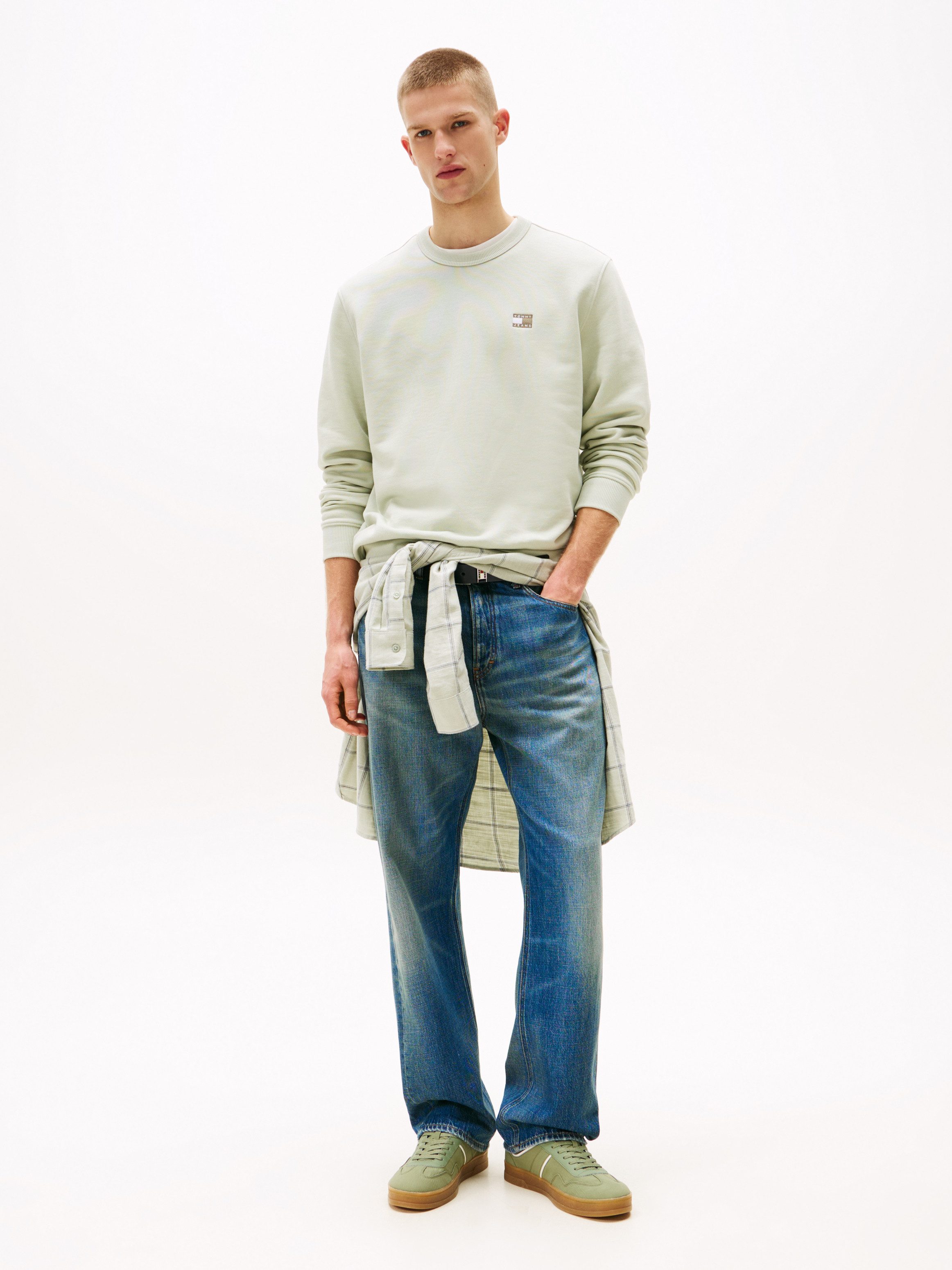TOMMY JEANS Sweatshirt TJM REG BADGE CREW EXT