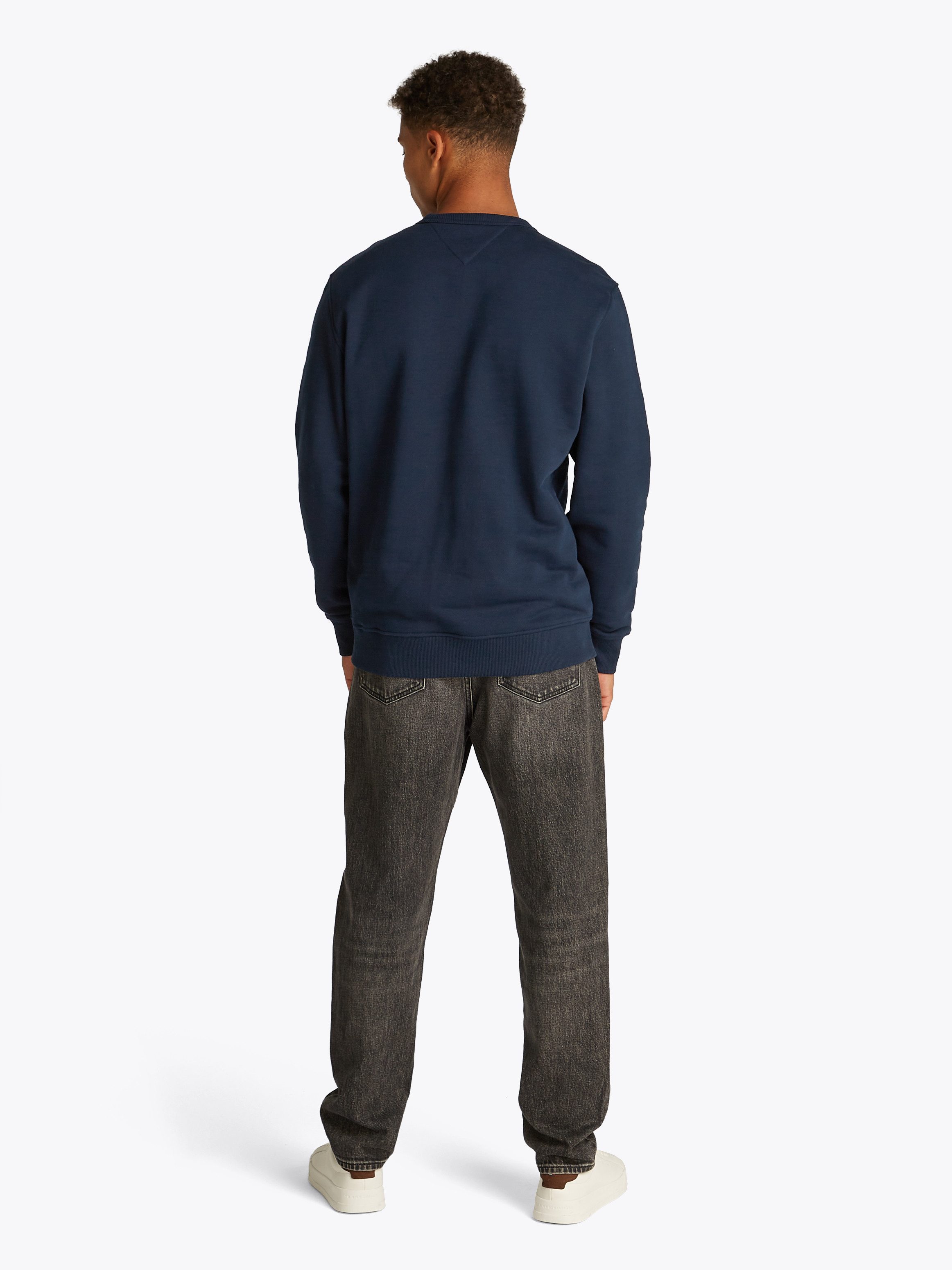 TOMMY JEANS Sweatshirt TJM REG BADGE CREW EXT