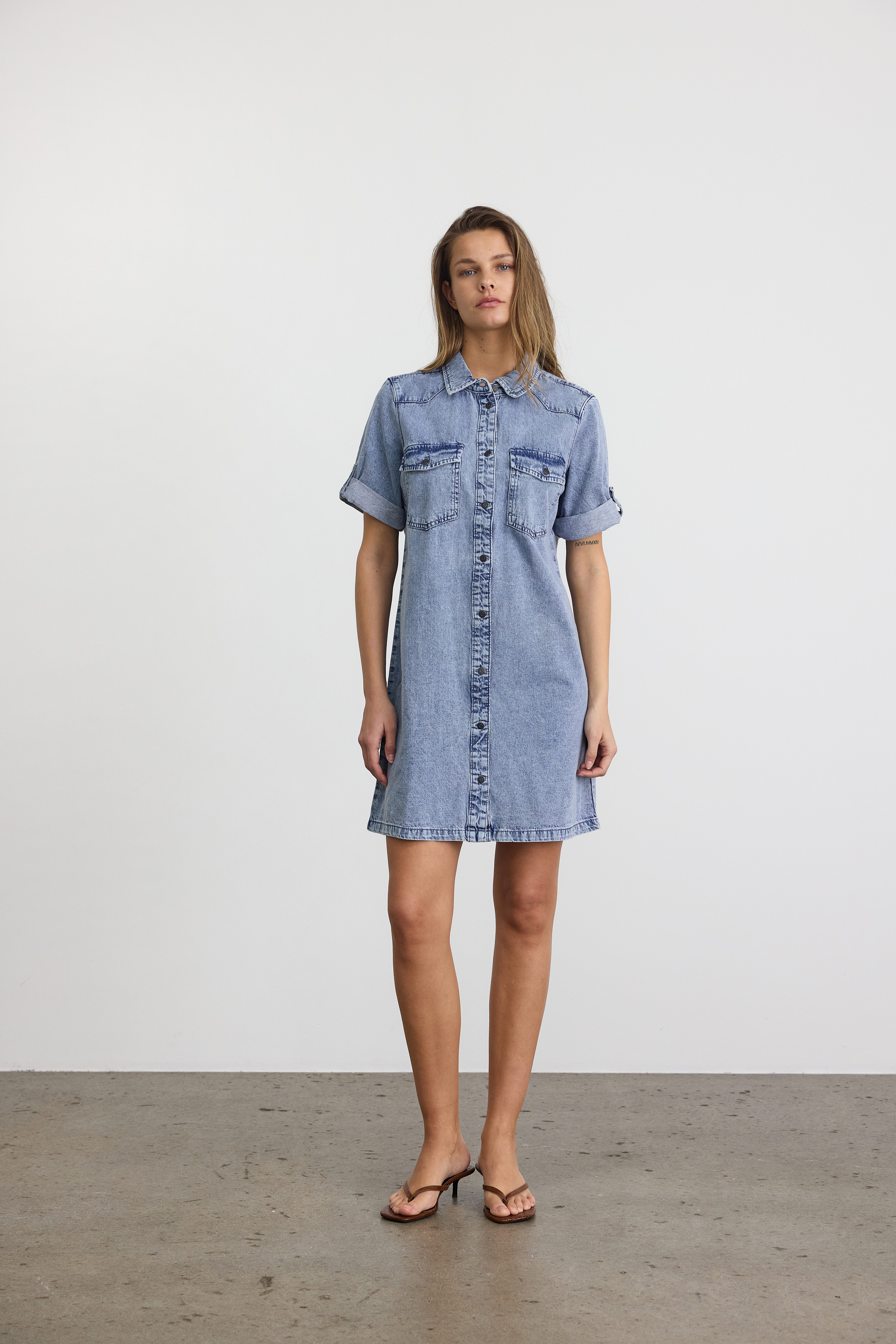 Noisy may Jeans jurk NMNEW SIGNE S/S DENIM DRESS VI003LB NOOS