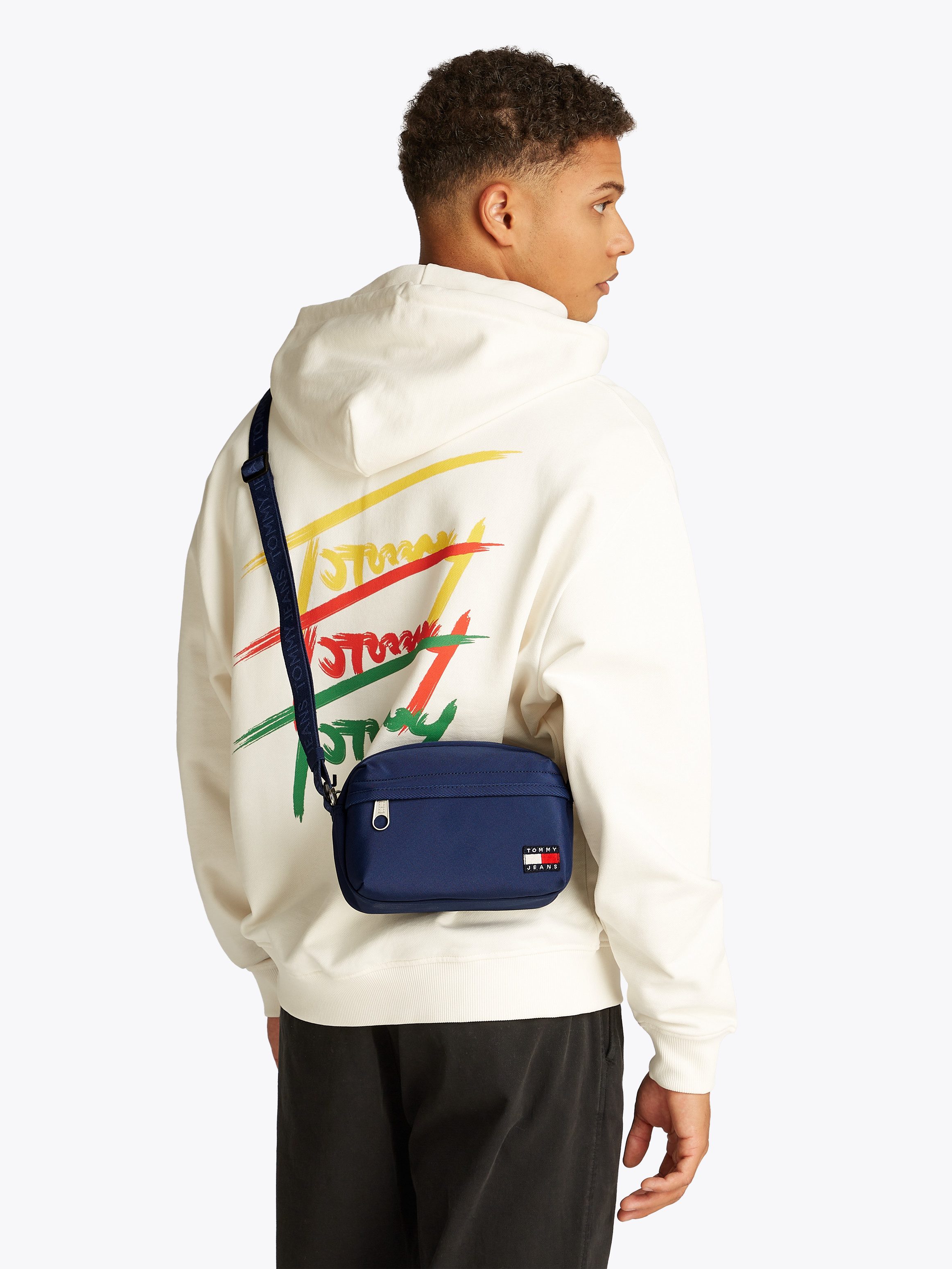 TOMMY JEANS Schoudertas TJW ESS DAILY CROSSOVER , schoudertas, cameratas, minibag met logo-vlag