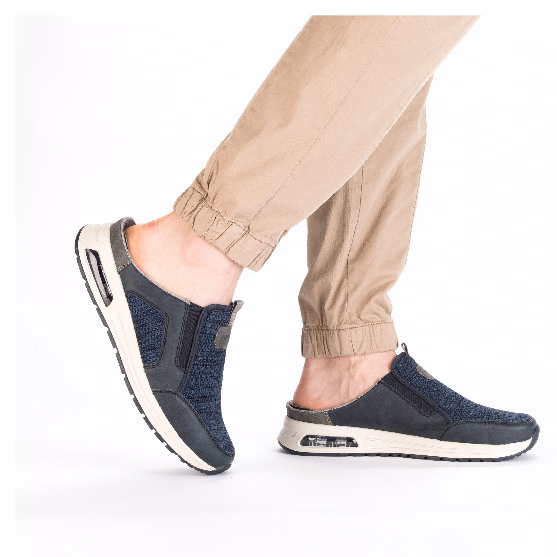Rieker Clogs , zomer schoen, strand schoen, huisschoen met zij-elastische inzetten