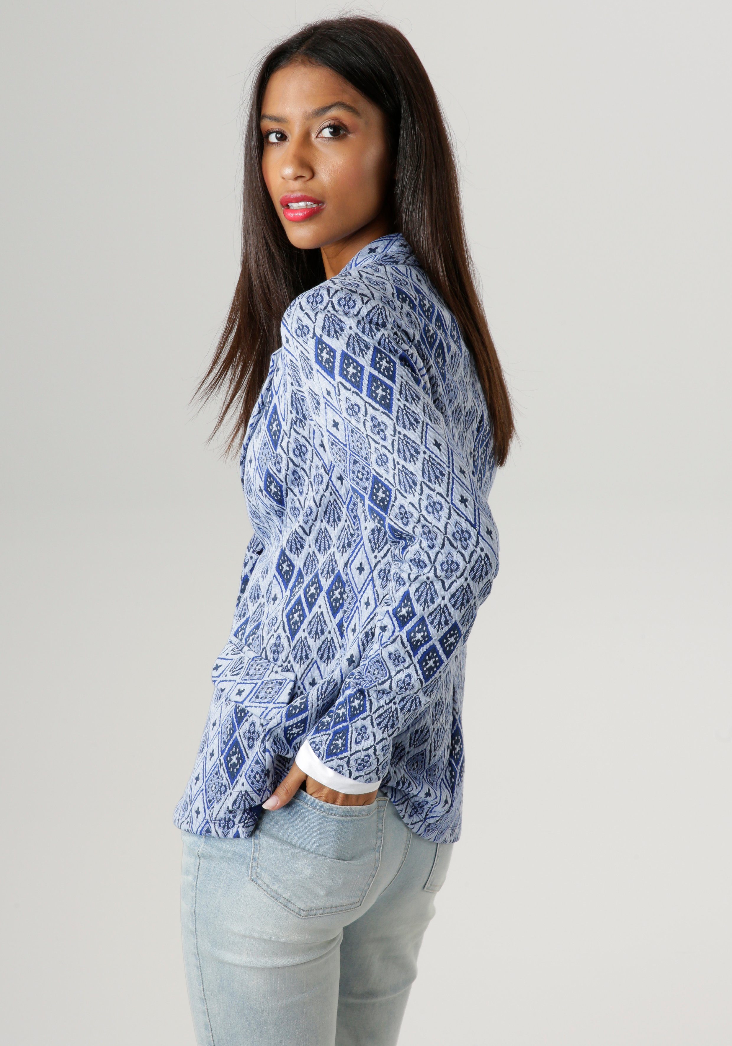 Aniston SELECTED Korte blazer van gestructureerd jacquard