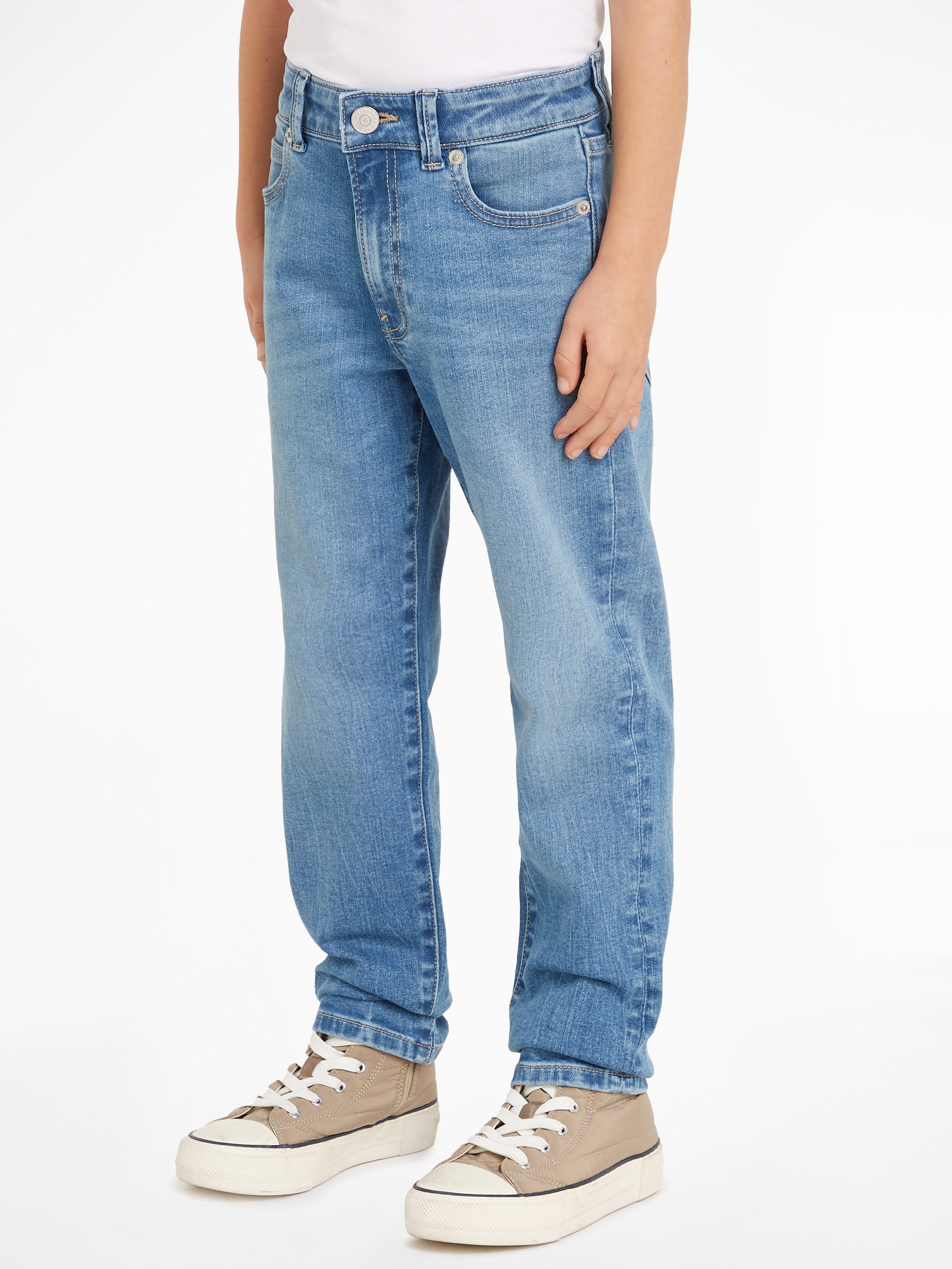 Tommy Hilfiger Straight jeans MODERN STRAIGHT VINT MWASH DENIM Kinderen tot 16 jaar met geborduurde...