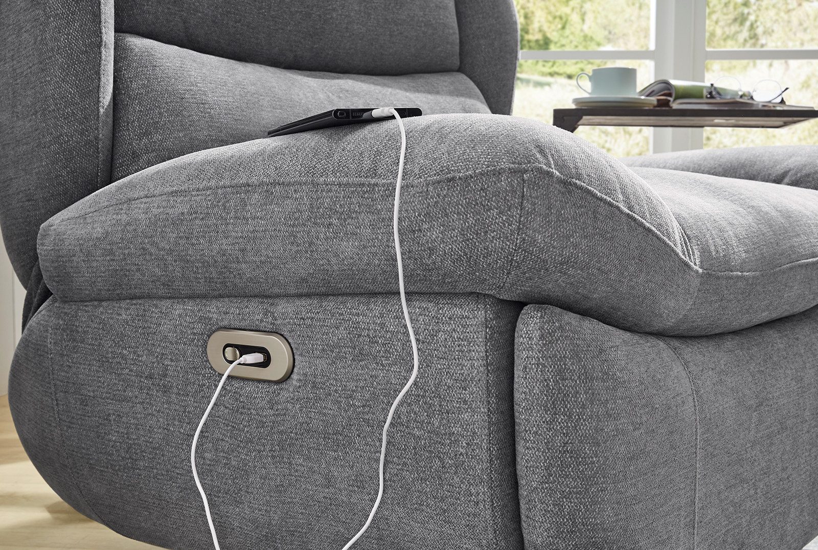 Jockenhöfer Gruppe Relaxfauteuil Daytona, met elektromotorische verstelfuncties XXL-uitstraling, vering, USB-oplaadpoort, relaxfunctie
