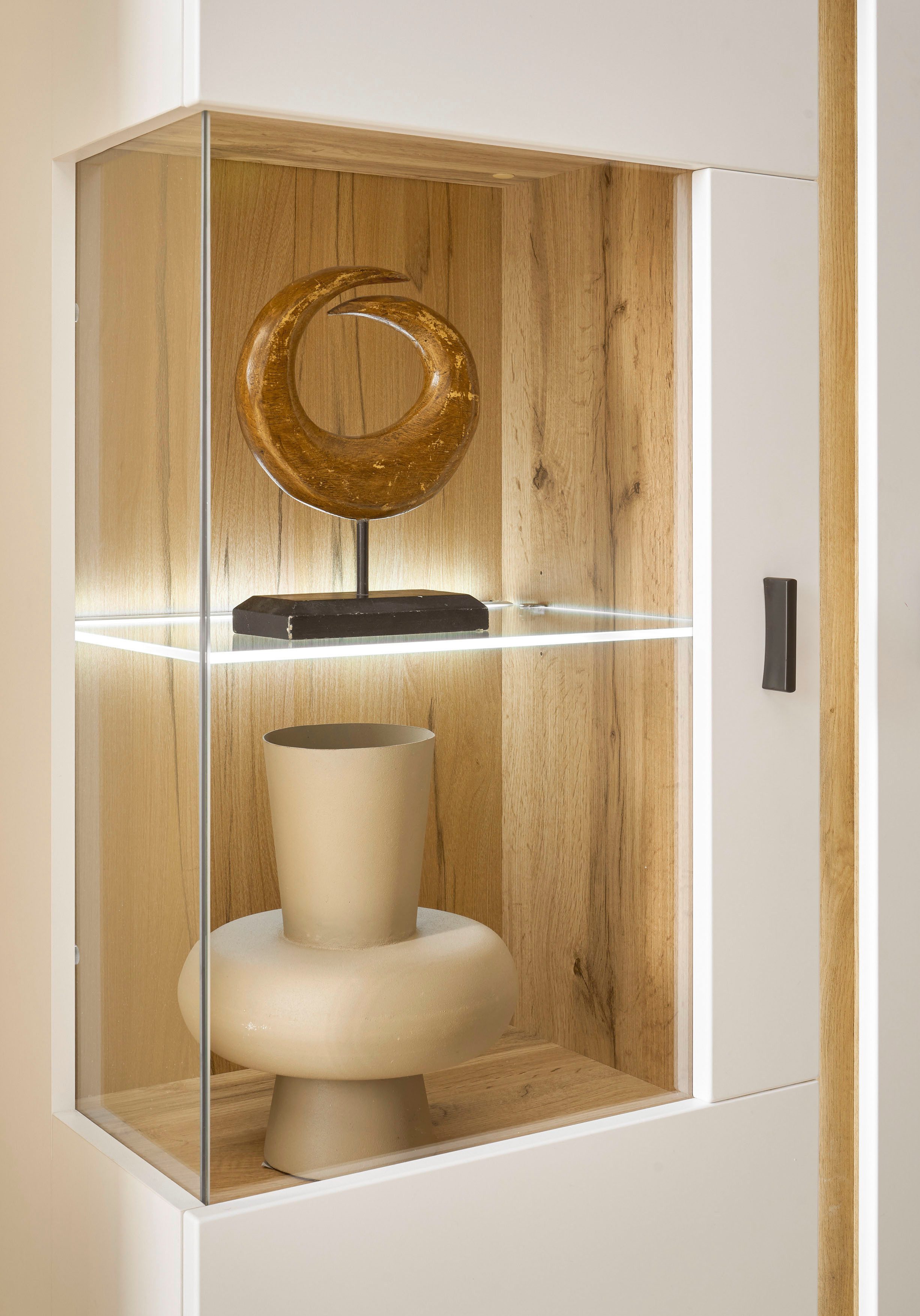 INOSIGN Vitrinekast LONG ISLAND, opberghangkast in moderne trendkleur, inclusief verticale verlichting, breedte 80 cm (1 stuk)