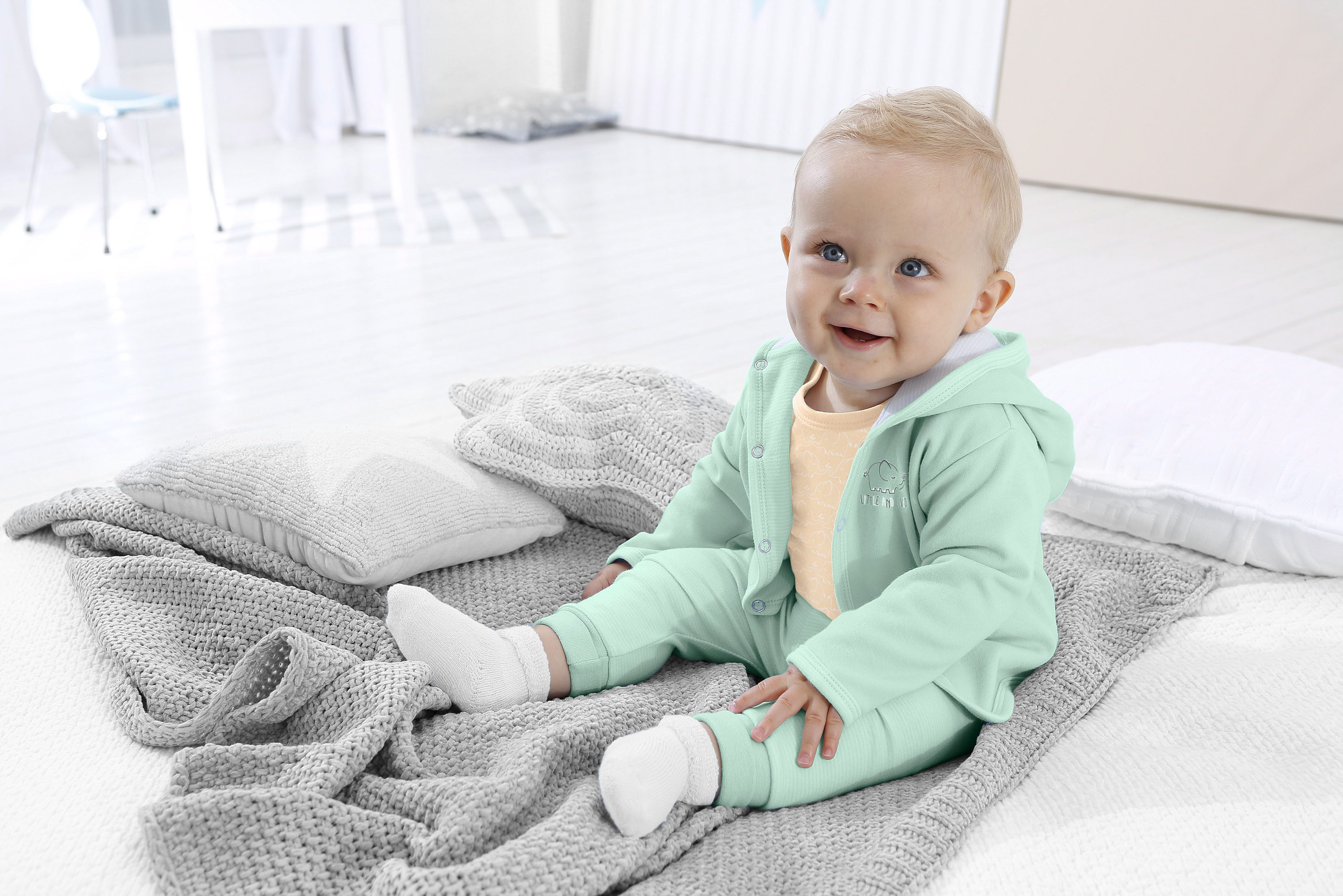KIDSWORLD Starterset 6-delig babyset NIEUWE COLLECTIE garengeverfde streep van biologische katoen (set 6-delig 6)