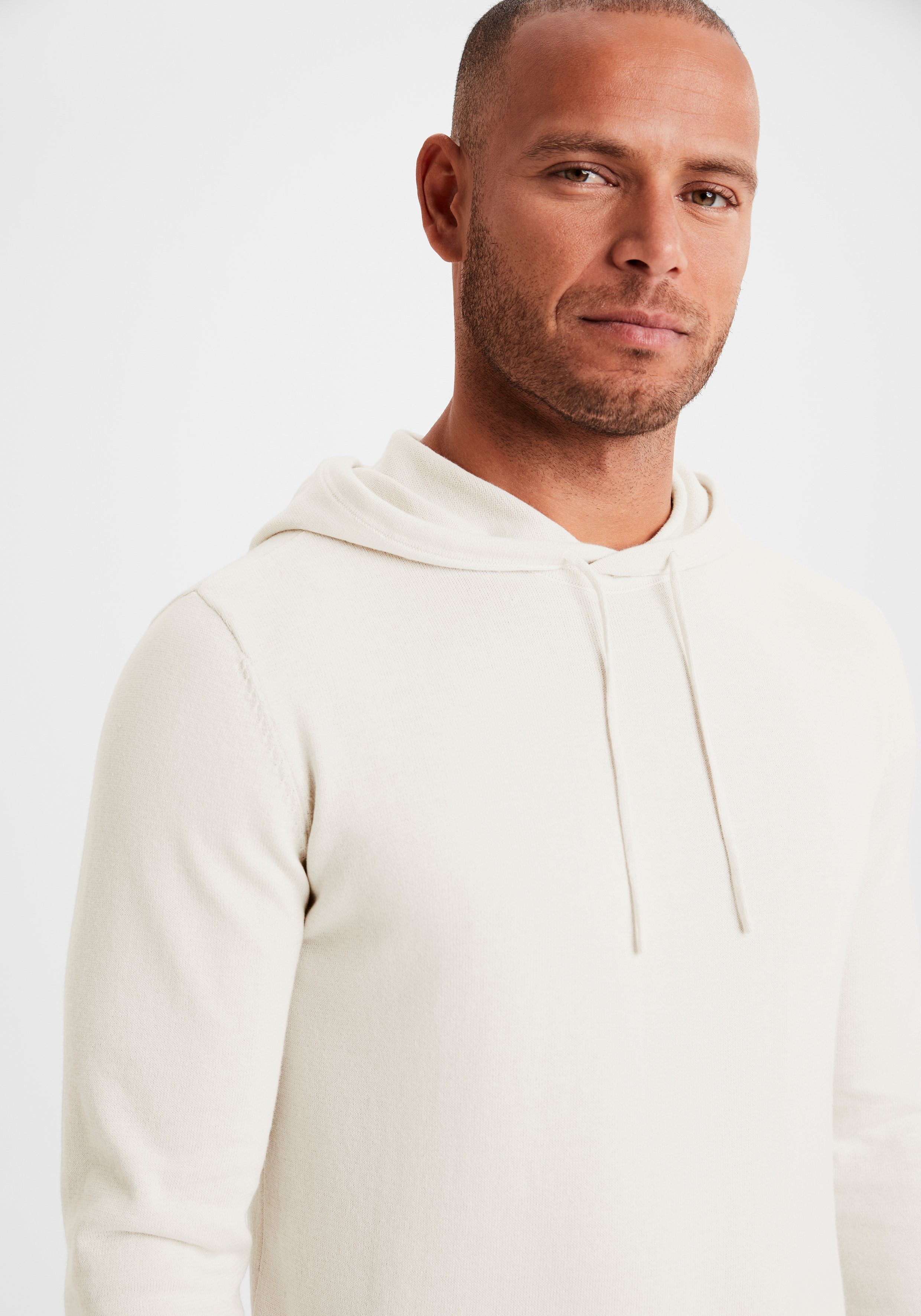 H.I.S Gebreide trui Met capuchon, regular fit Pullover met ronde hals, fijn breiwerk, katoenmix