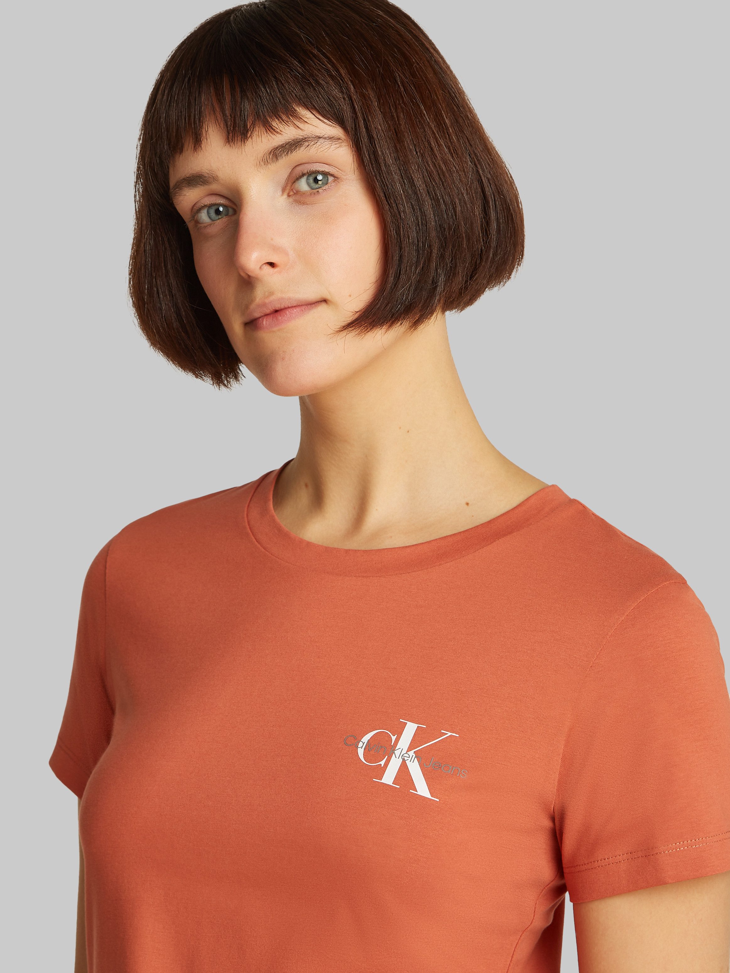 Calvin Klein Shirt met ronde hals 2-PACK MONOLOGO SLIM TEE met calvin klein jeans logoprint op borsthoogte (2-delig, Set van 2)