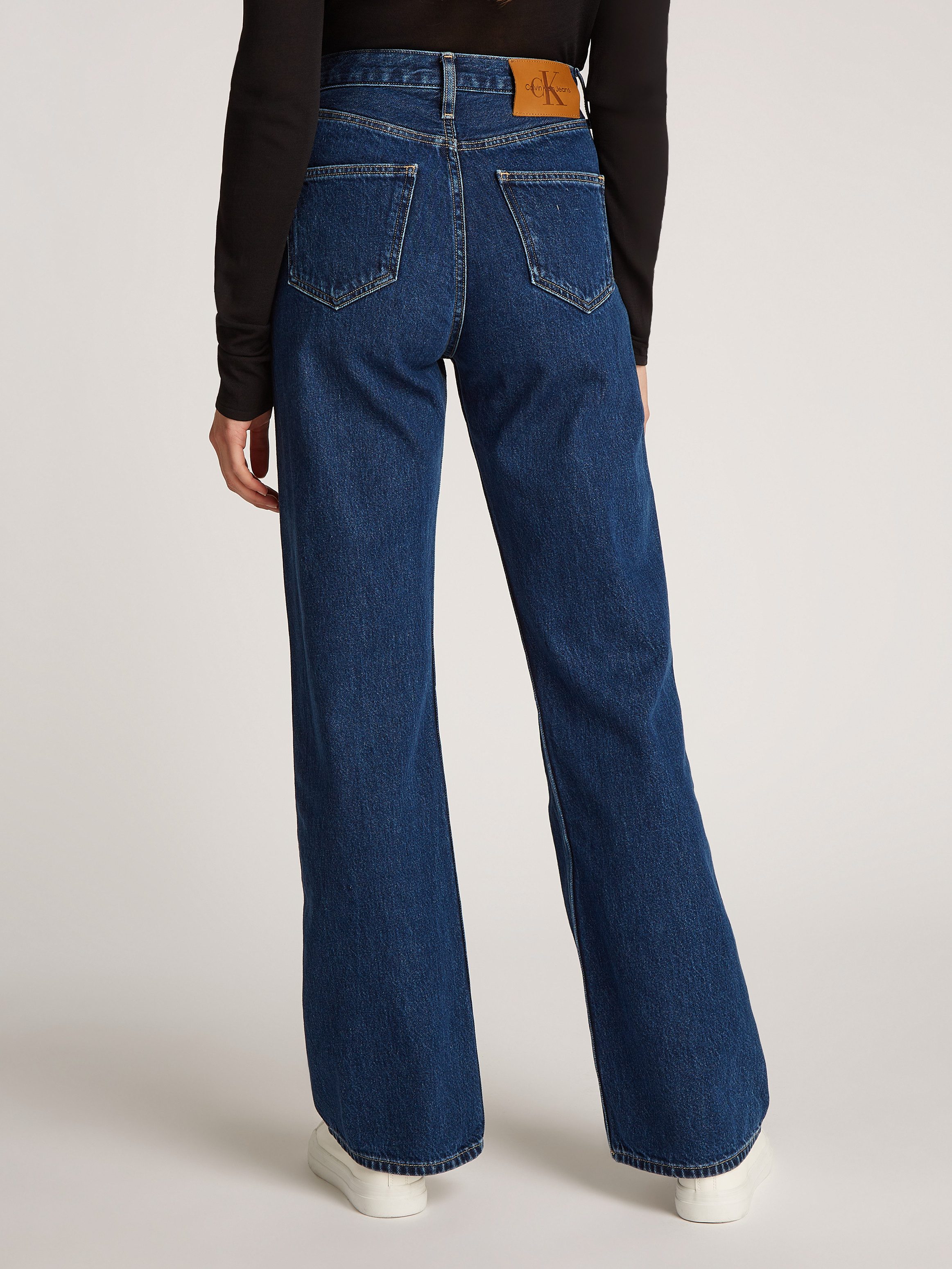 Calvin Klein Bootcut jeans AUTHENTIC BOOTCUT met stone-wash look, met muntzakje