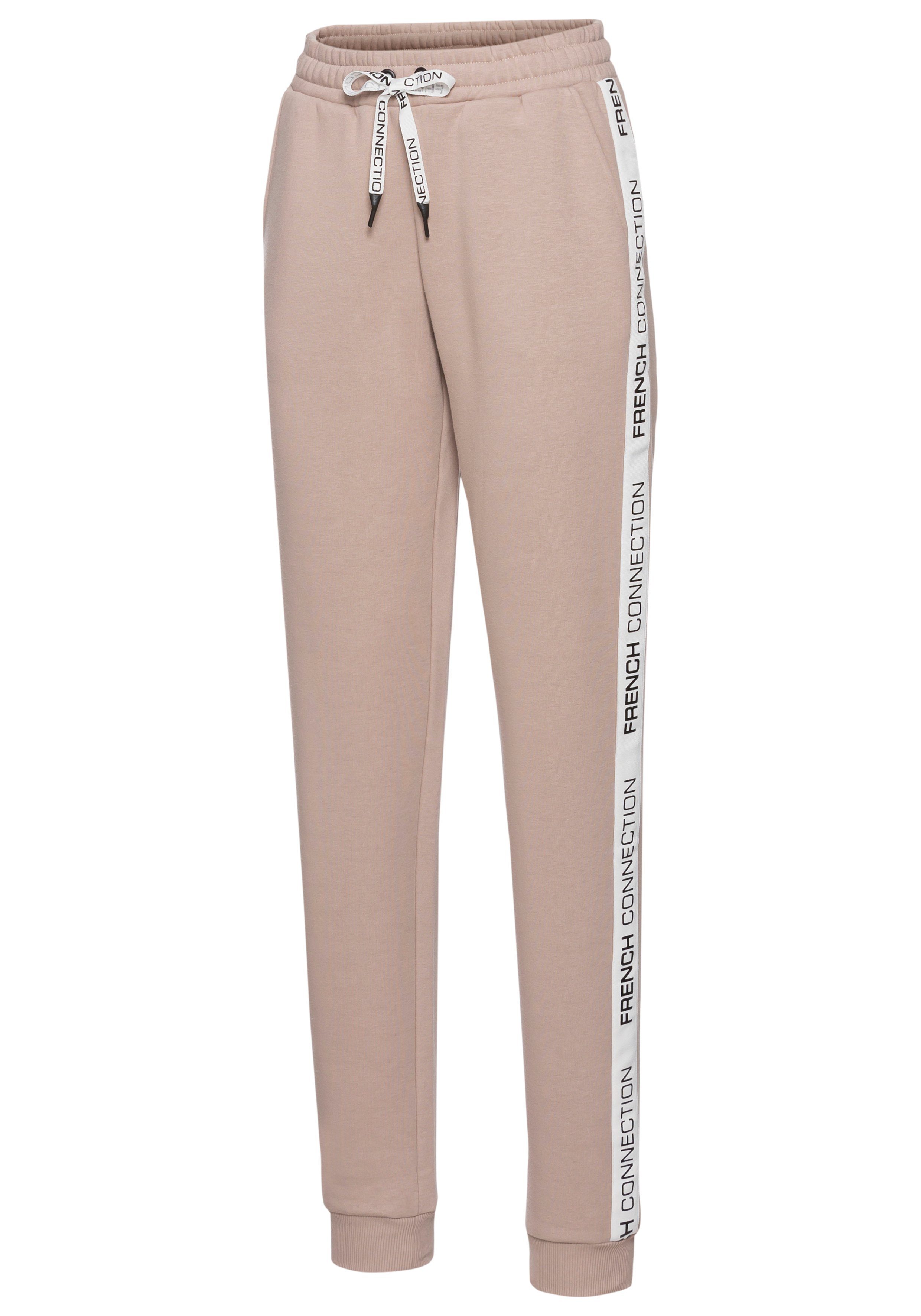 French Connection Sweatbroek met zij contraststrepen en logo-print