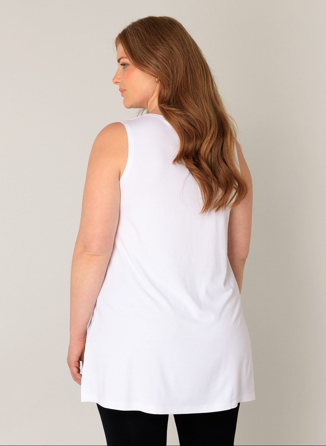 Base Level Curvy Lang shirt Abbigale Iets uitlopende A-lijn