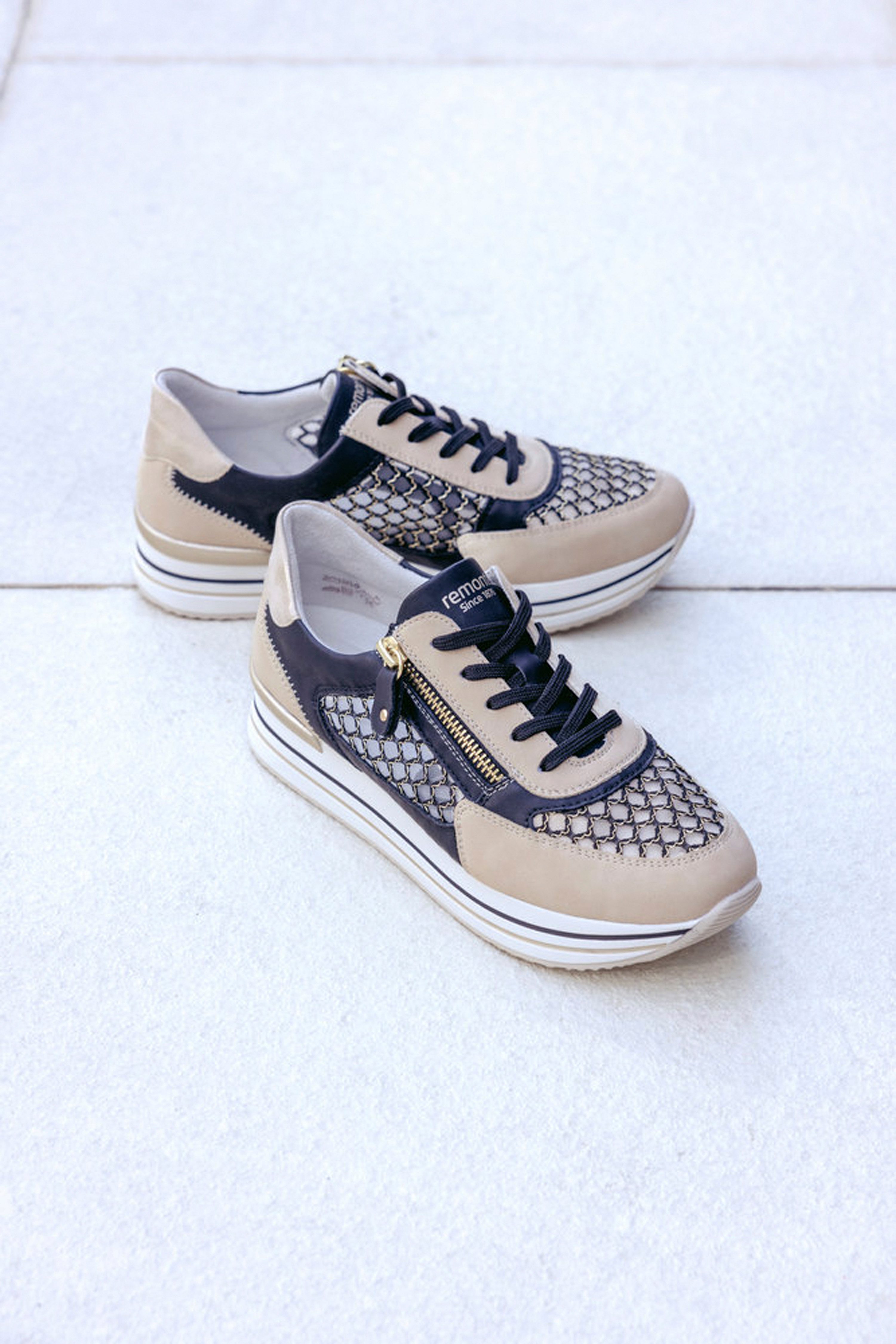 Remonte Plateausneakers , vrijetijdsschoen, lage schoen, veterschoen, vegan, contrastafwerking