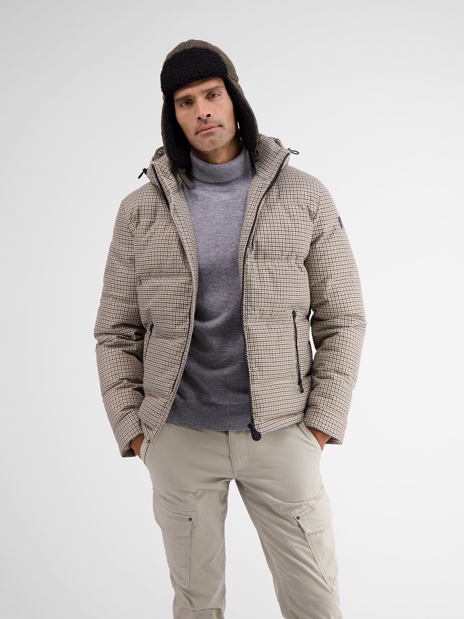 Lerros Pet met oorkleppen LERROS trapperpet, zigzag-patroon met teddyvoering