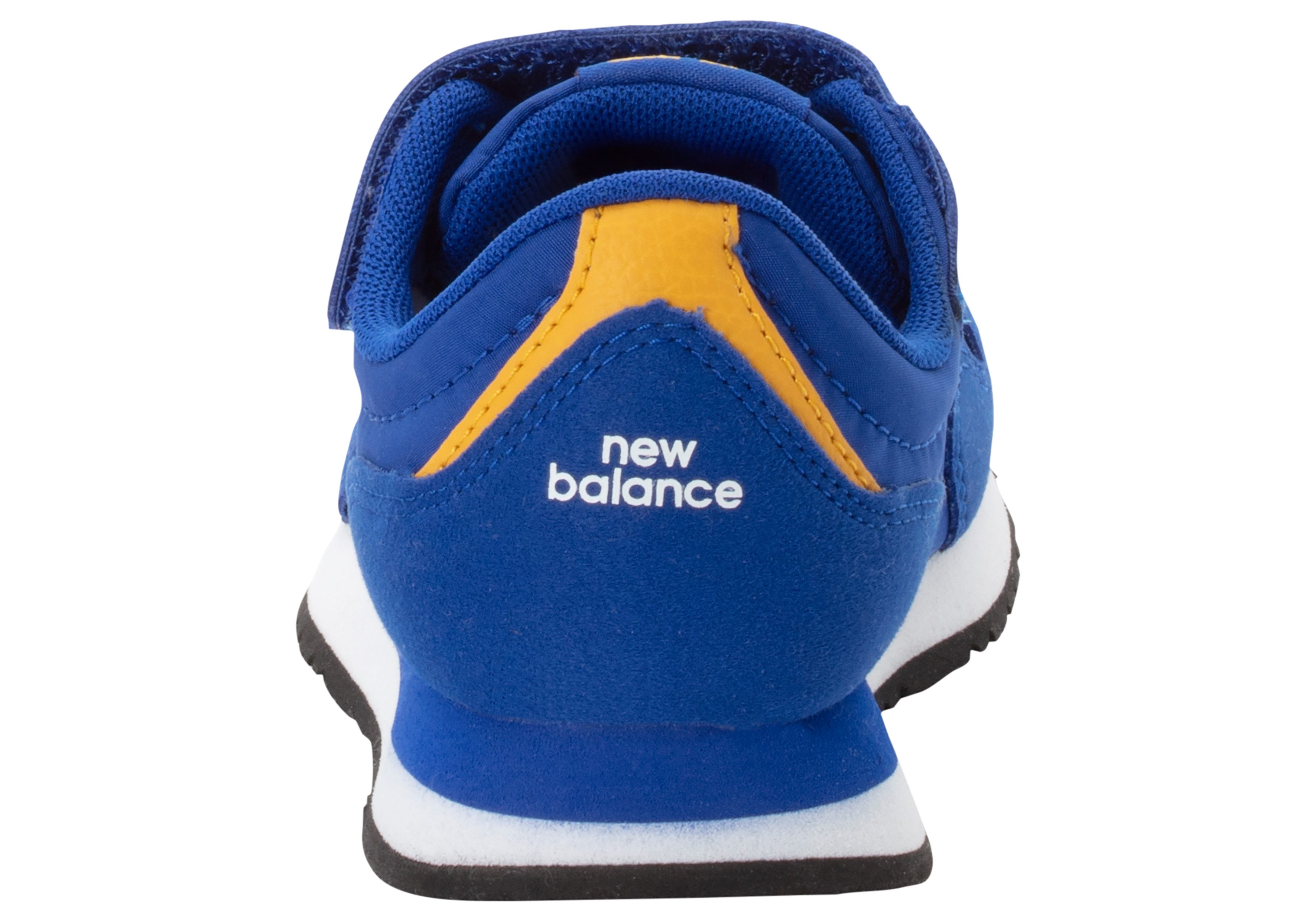 New Balance Sneakers PV32