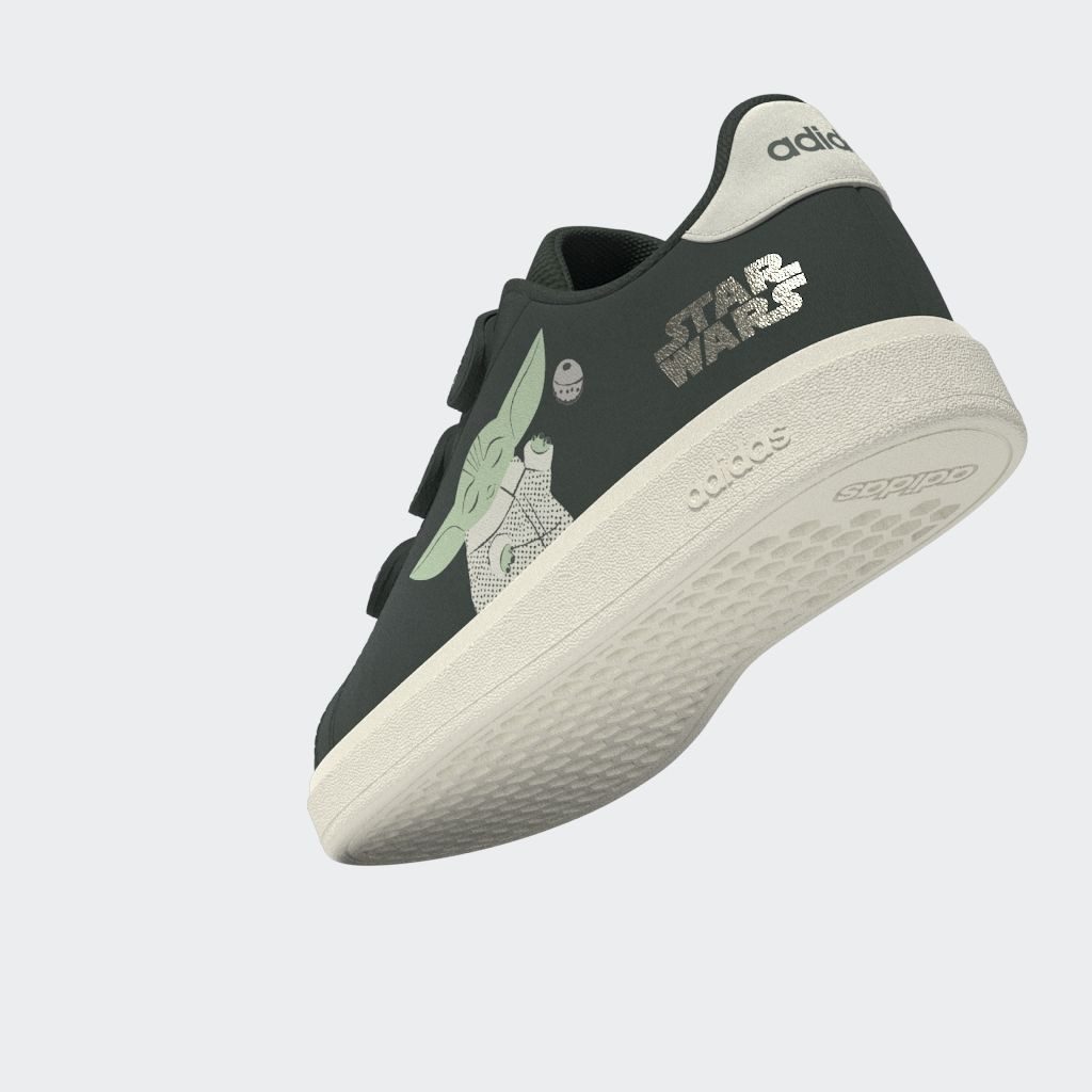 adidas Sportswear Klittenbandschoenen ADVANTAGE MANDALORIAN CF C Ontwerp in de sporen van de adidas Stan Smith
