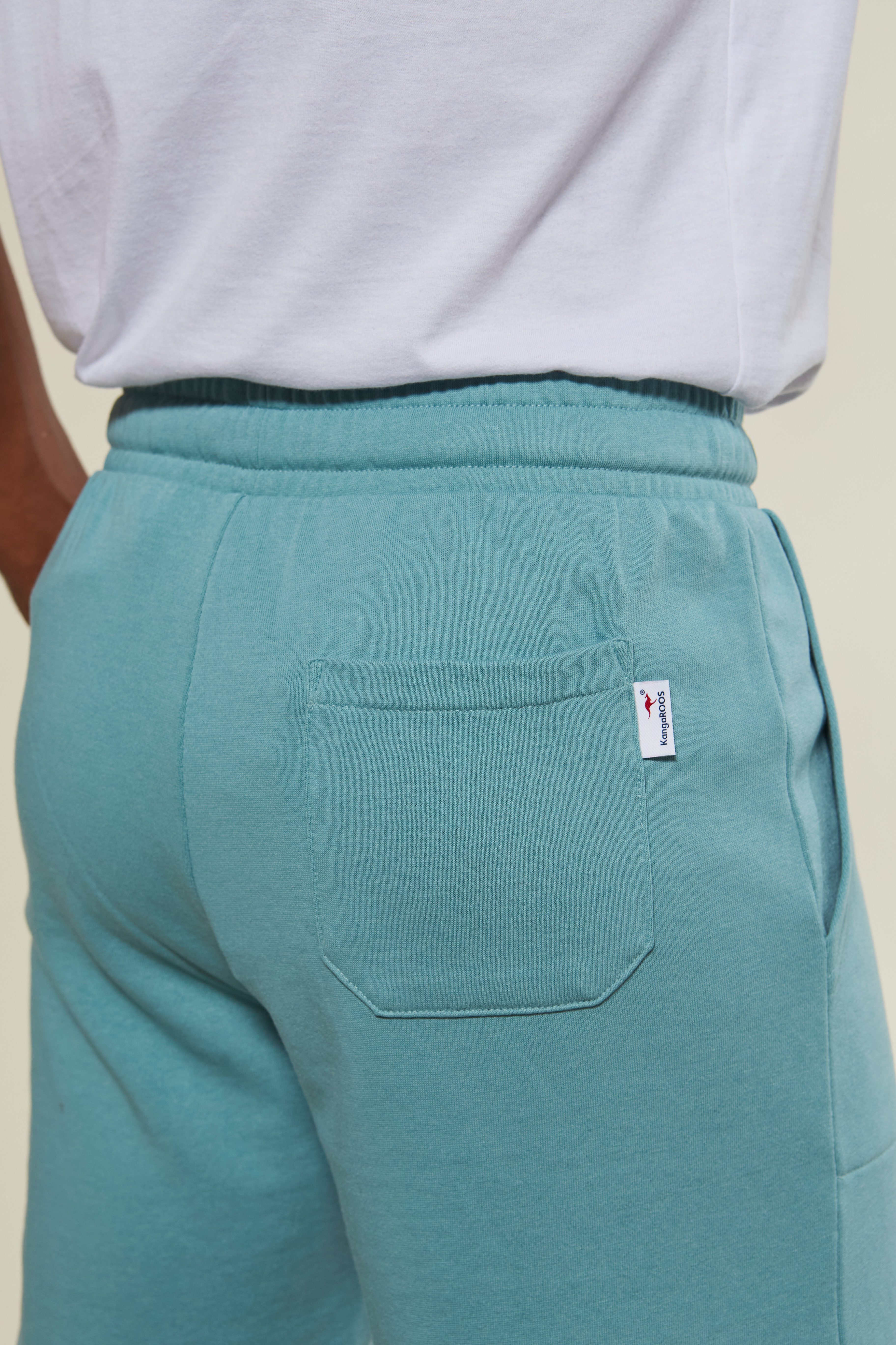 KangaROOS Sweatshort , zijvakken, contrasterende banden