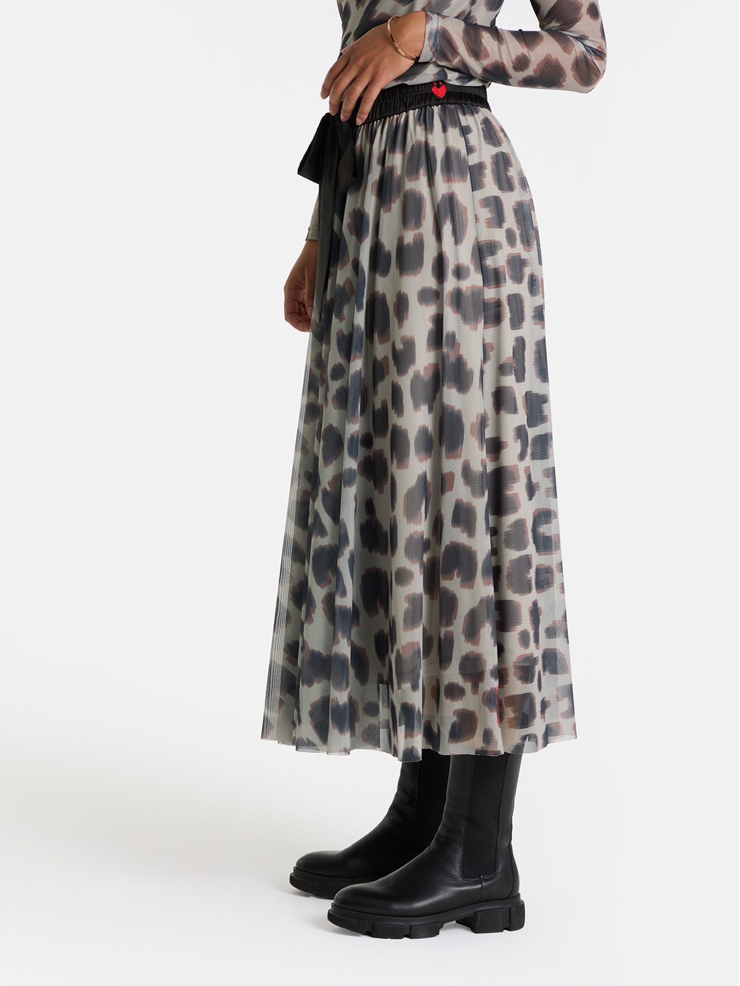 Lieblingsstück Midirok RebiaL in mesk look