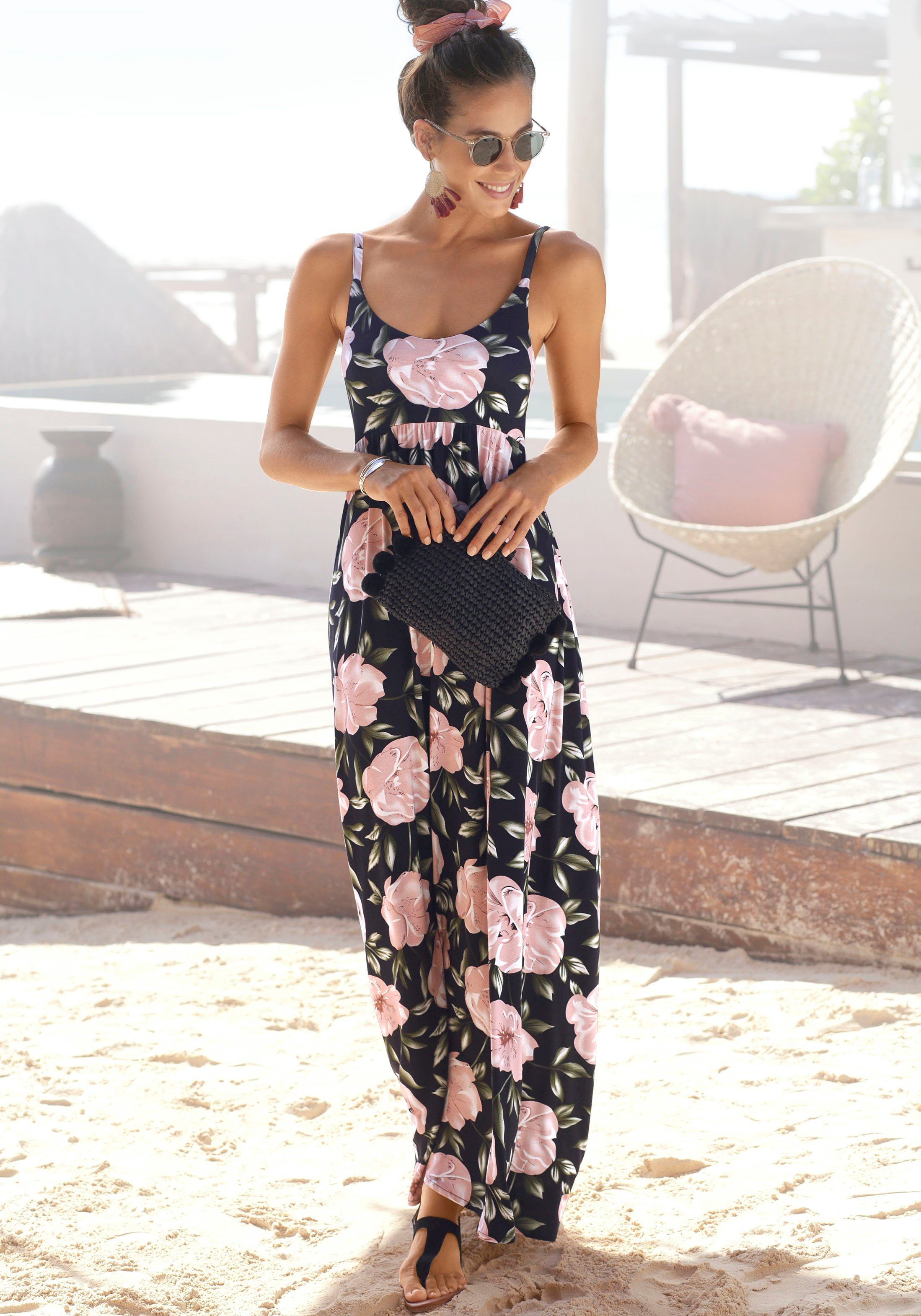 s.Oliver RED LABEL Beachwear Maxi-jurk met laag uitgesneden rug, zomerjurk met all-over print, strandjurk
